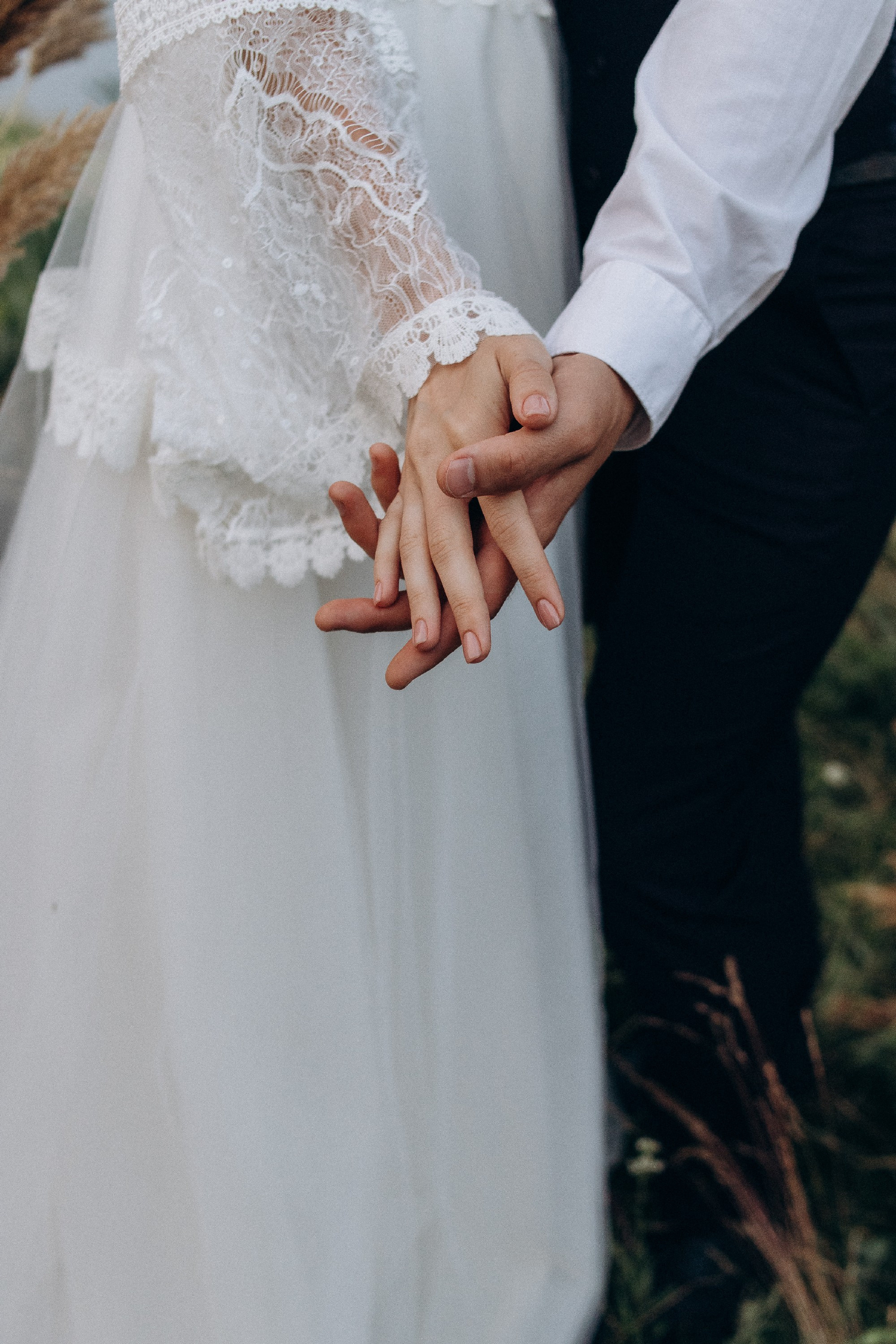 Wedding near the river. Свадебный семейный Фотограф Киев Конотоп lovestory портрет семейная