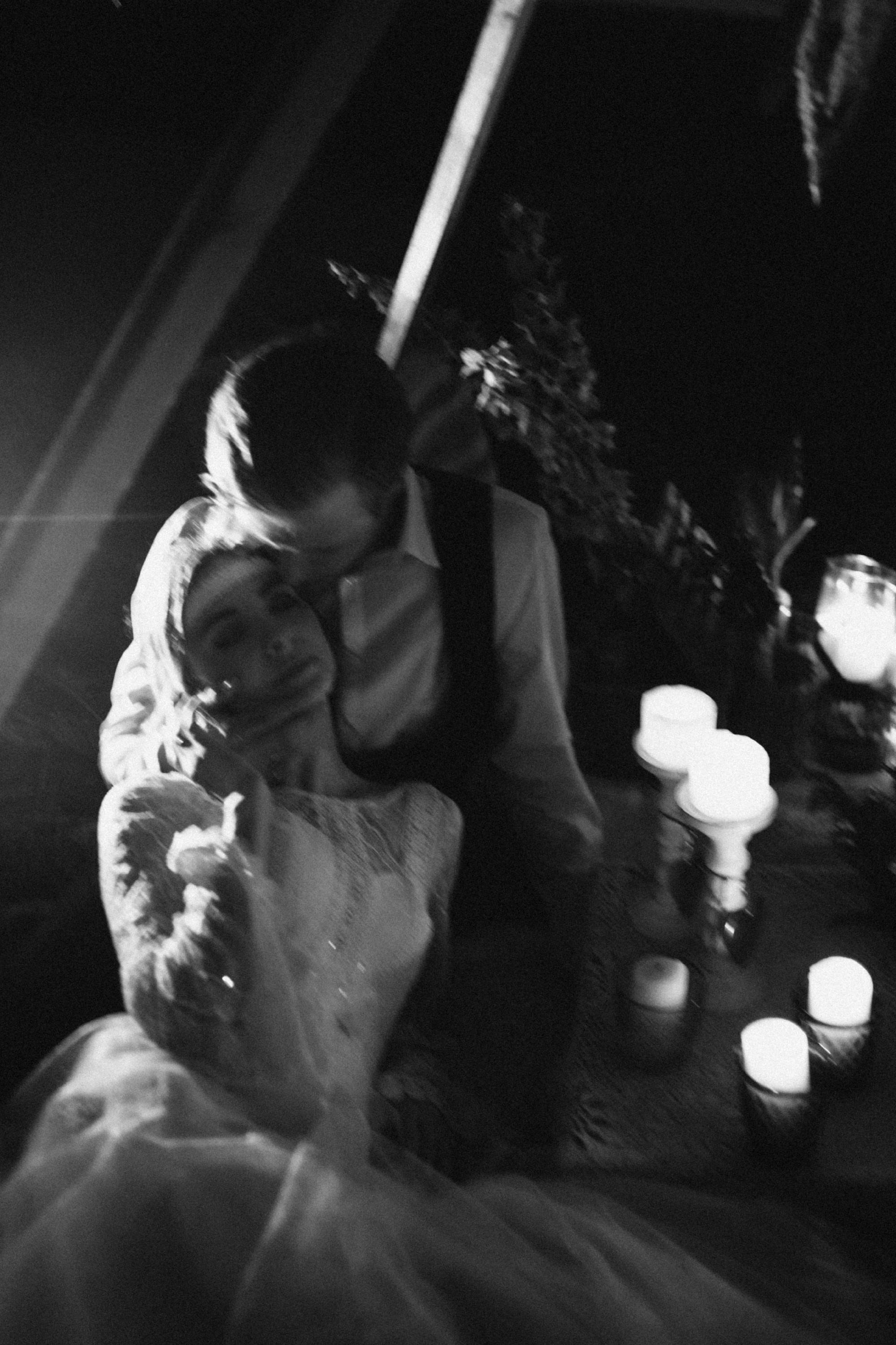 Wedding near the river. Свадебный семейный Фотограф Киев Конотоп lovestory портрет семейная