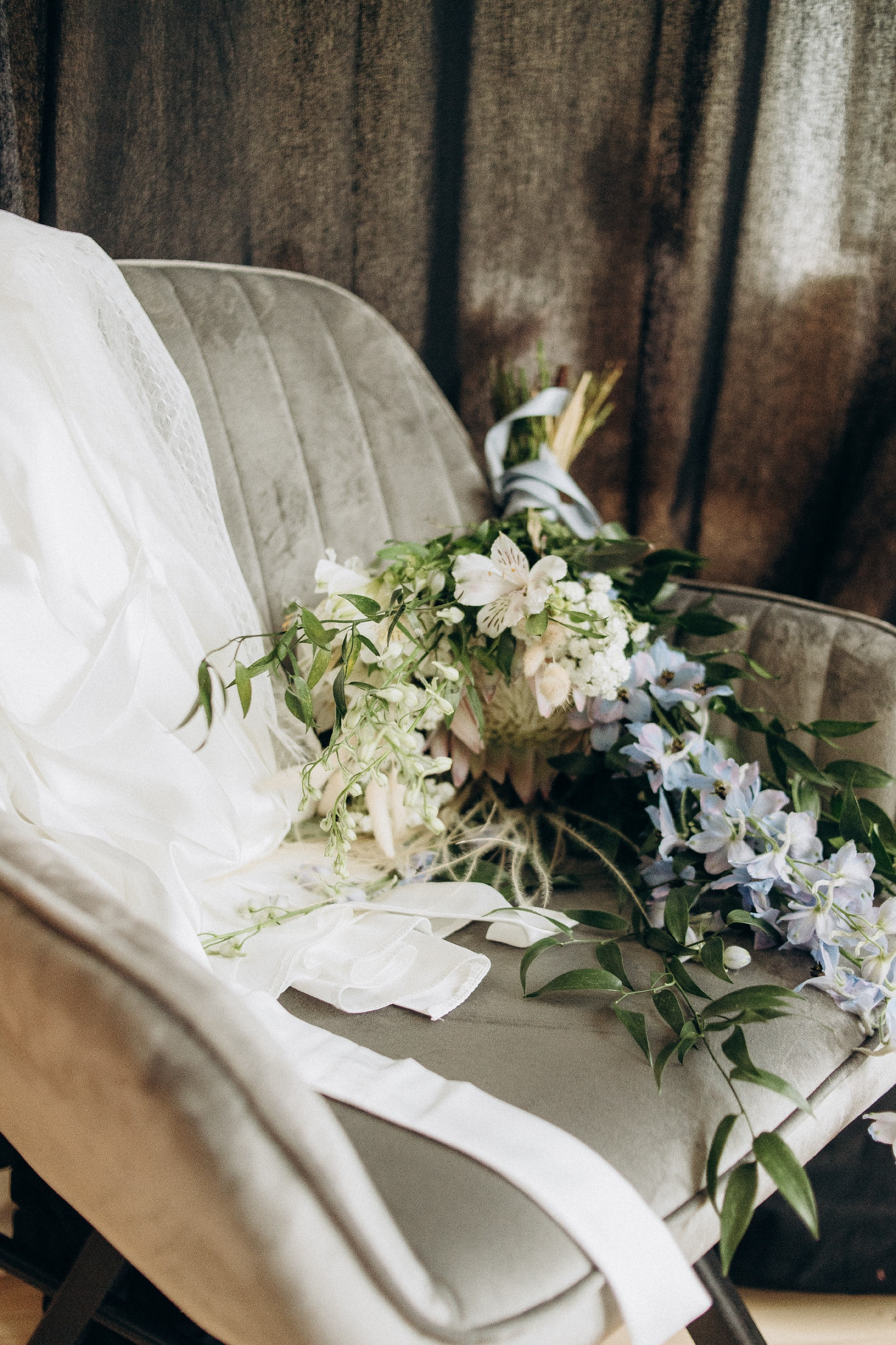 Wedding near the river. Свадебный семейный Фотограф Киев Конотоп lovestory портрет семейная