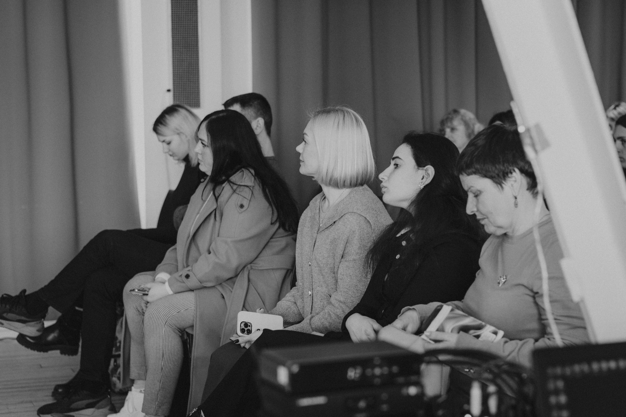 Shaping the Future of Education trough Technology. Свадебный семейный Фотограф Киев Конотоп lovestory портрет семейная