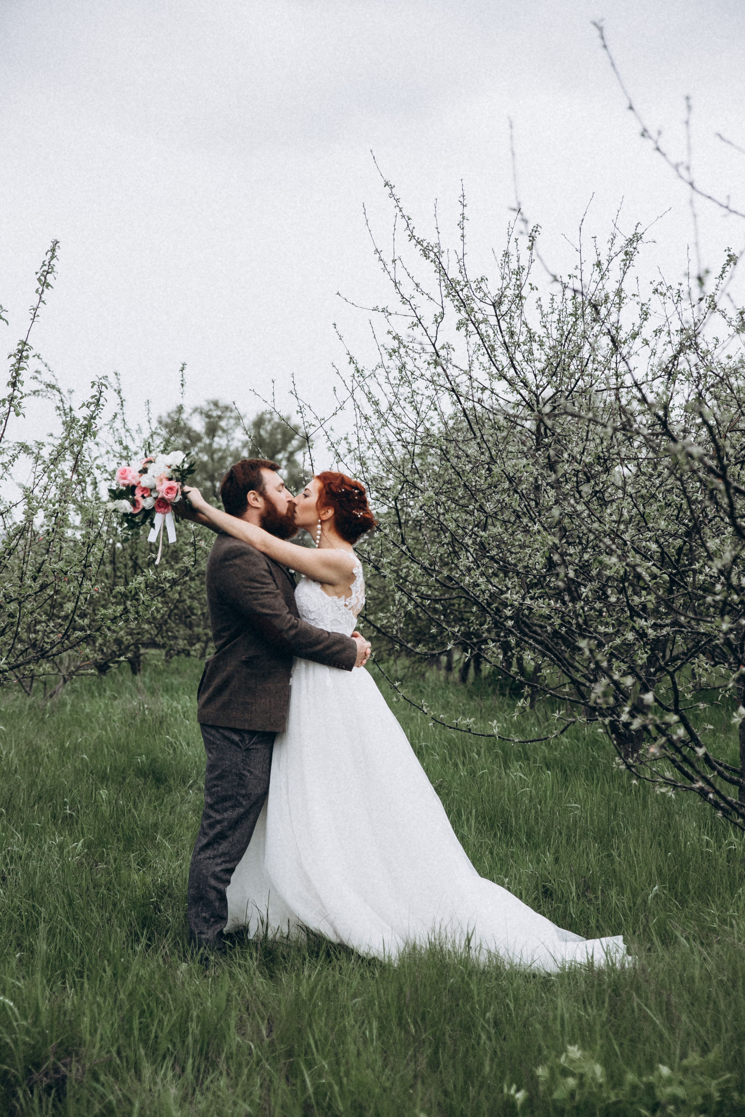 Wedding in the rain. Свадебный семейный Фотограф Киев Конотоп lovestory портрет семейная