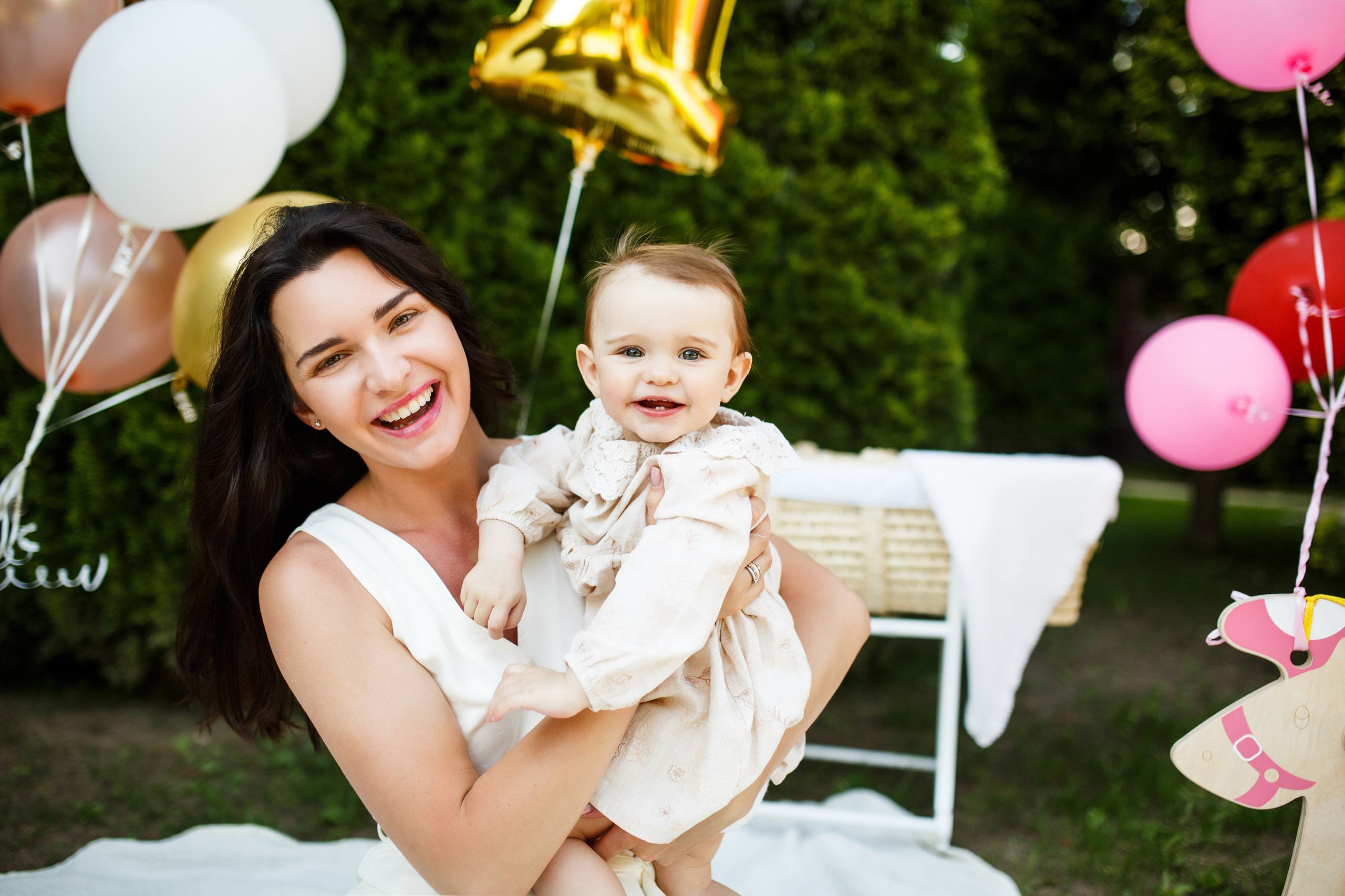 Ksenija, Siergiej i Sofia. Fotograf ślubny i rodzinny w Warszawie