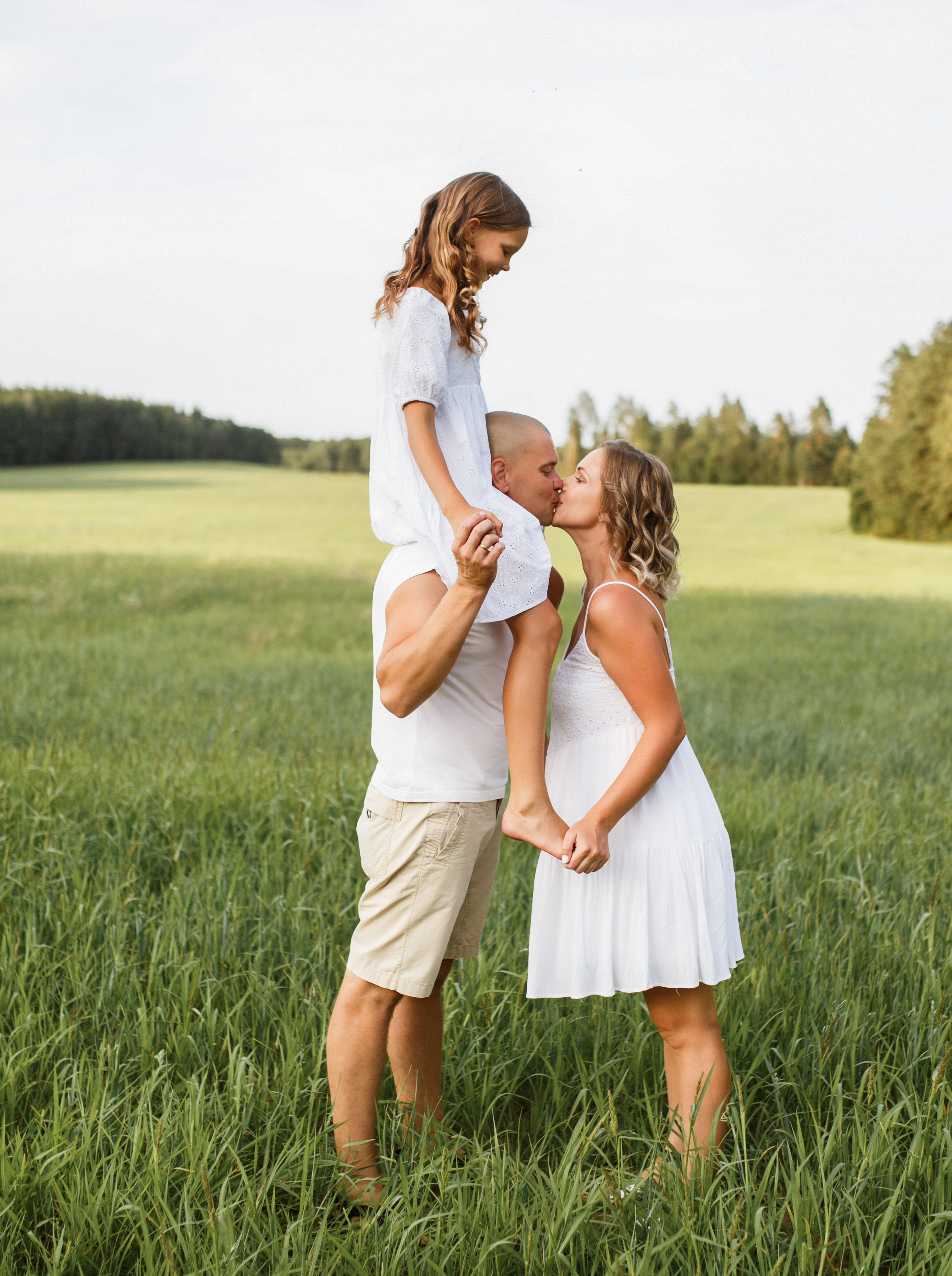 Marija, Jurij i Elina. Fotograf ślubny i rodzinny w Warszawie