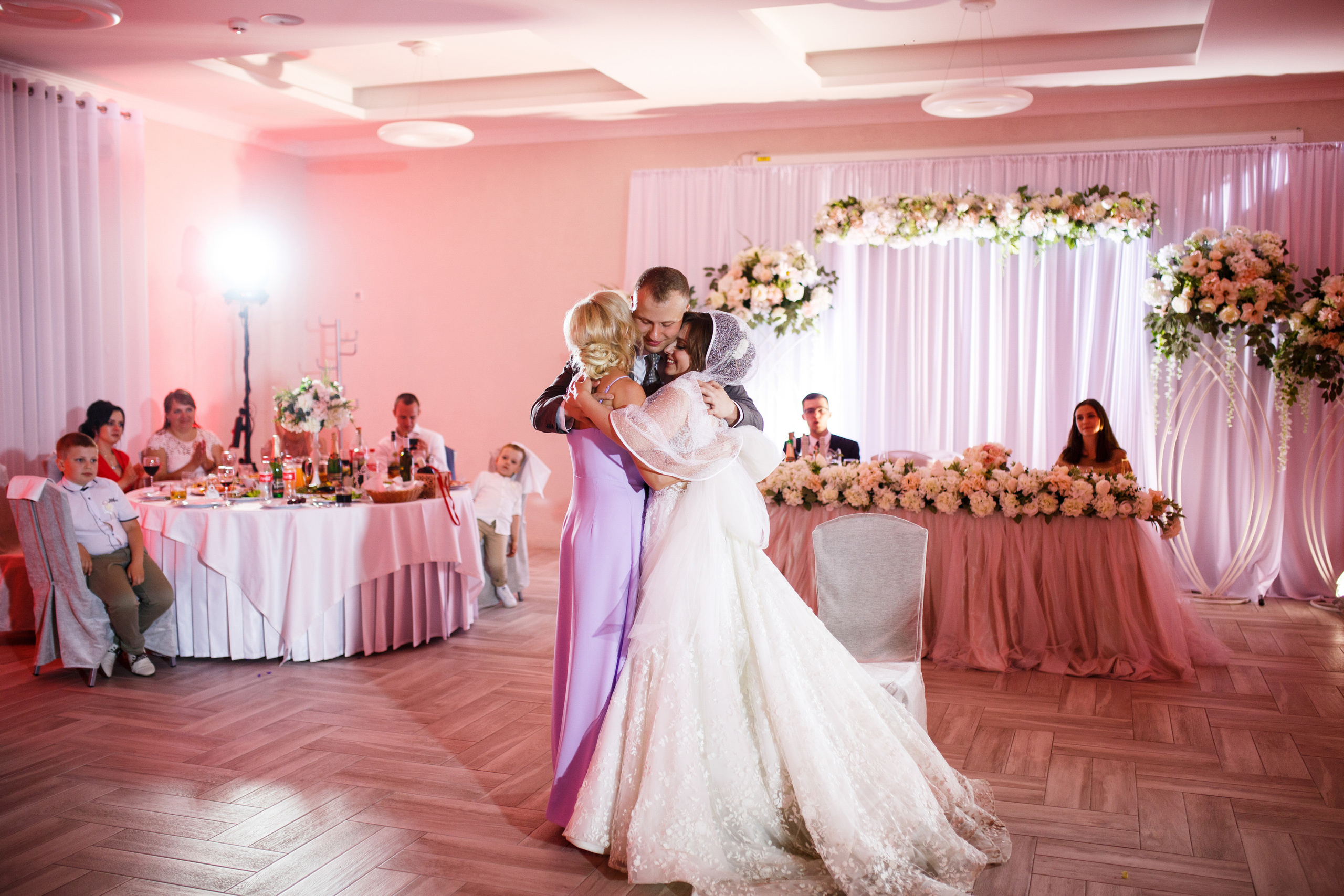 Ekaterina i Wsewolod. Fotograf ślubny i rodzinny w Warszawie