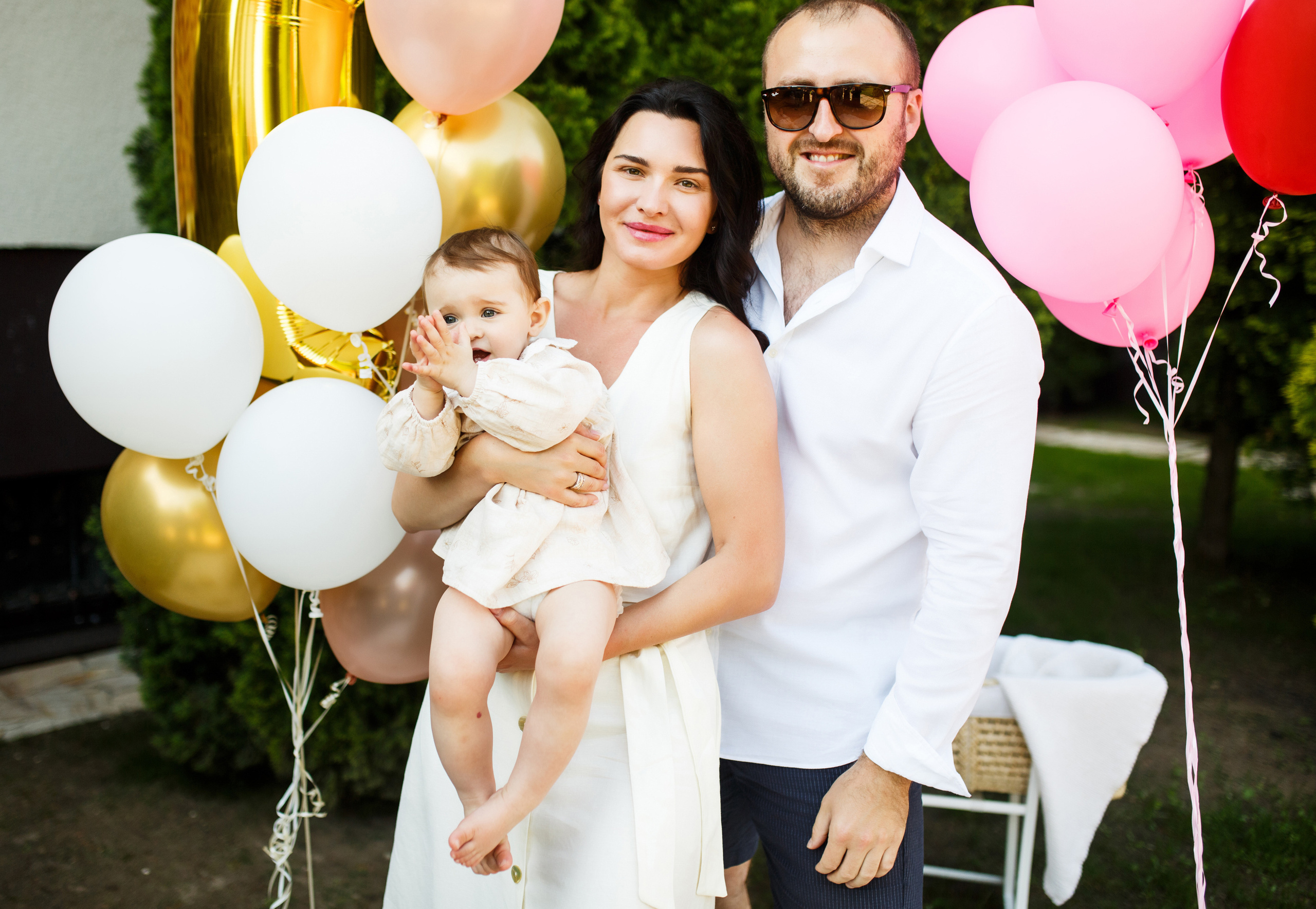 Ksenija, Siergiej i Sofia. Fotograf ślubny i rodzinny w Warszawie