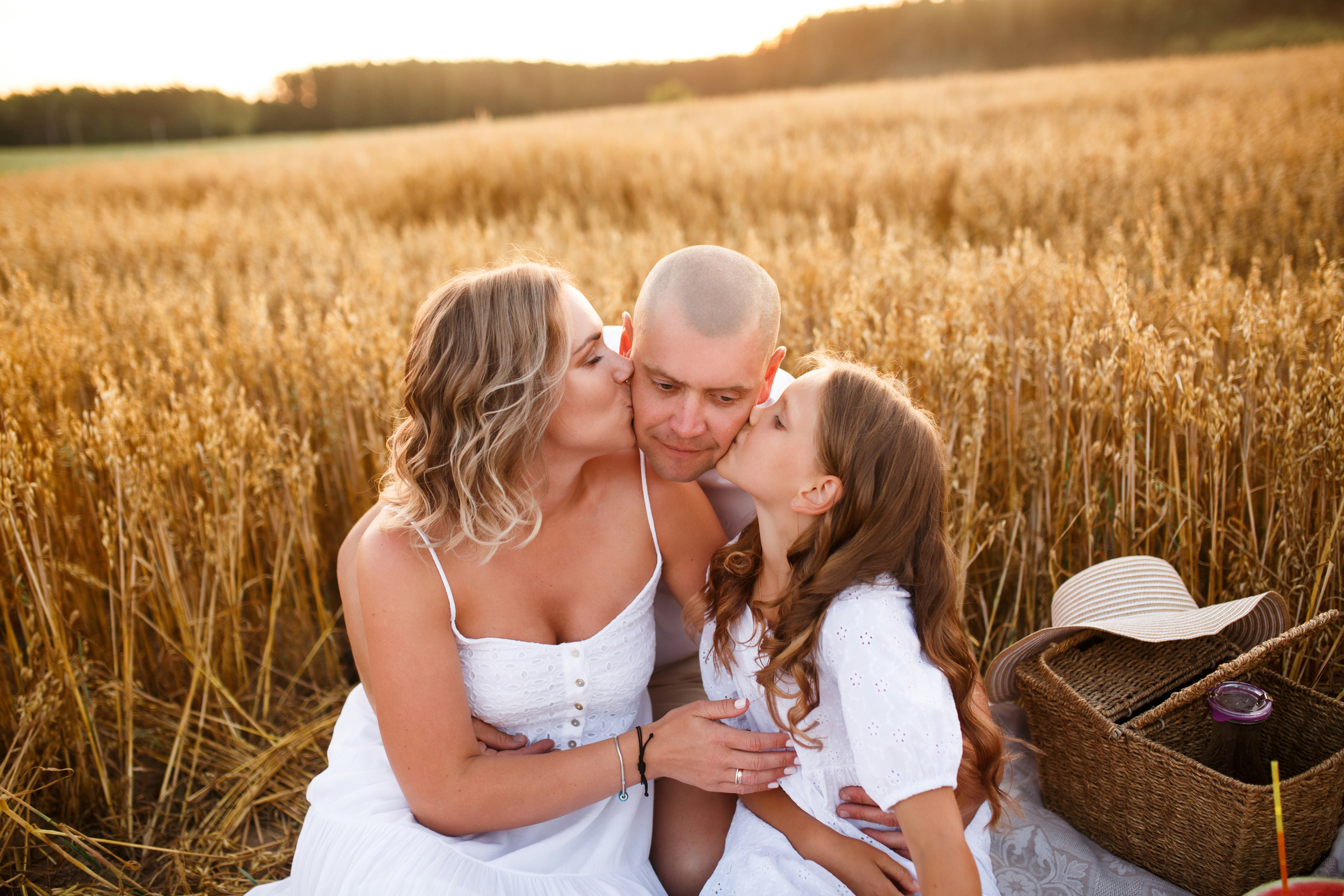 Marija, Jurij i Elina. Fotograf ślubny i rodzinny w Warszawie
