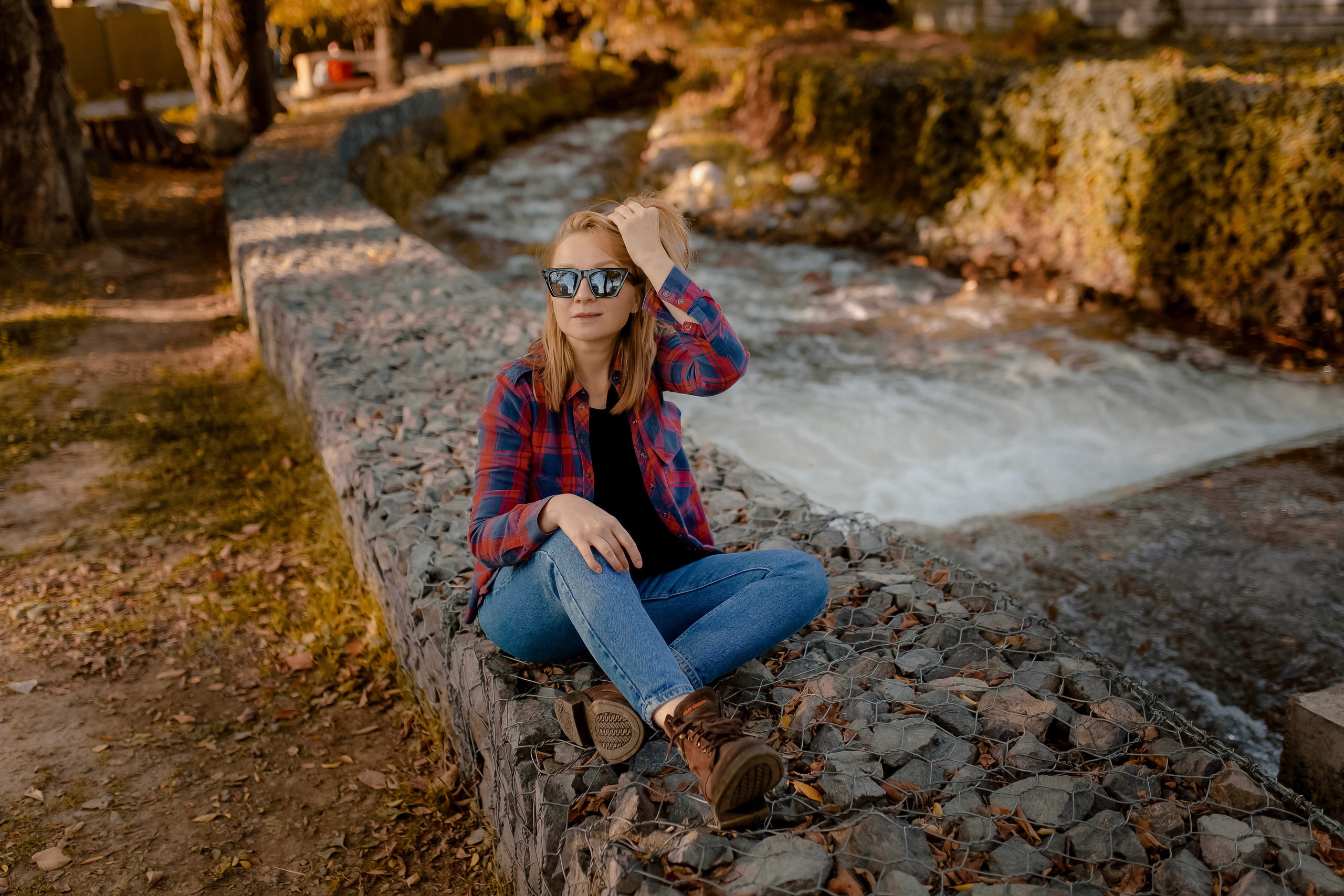В листьях. Фотограф в Ташкенте Надежда Исаева
