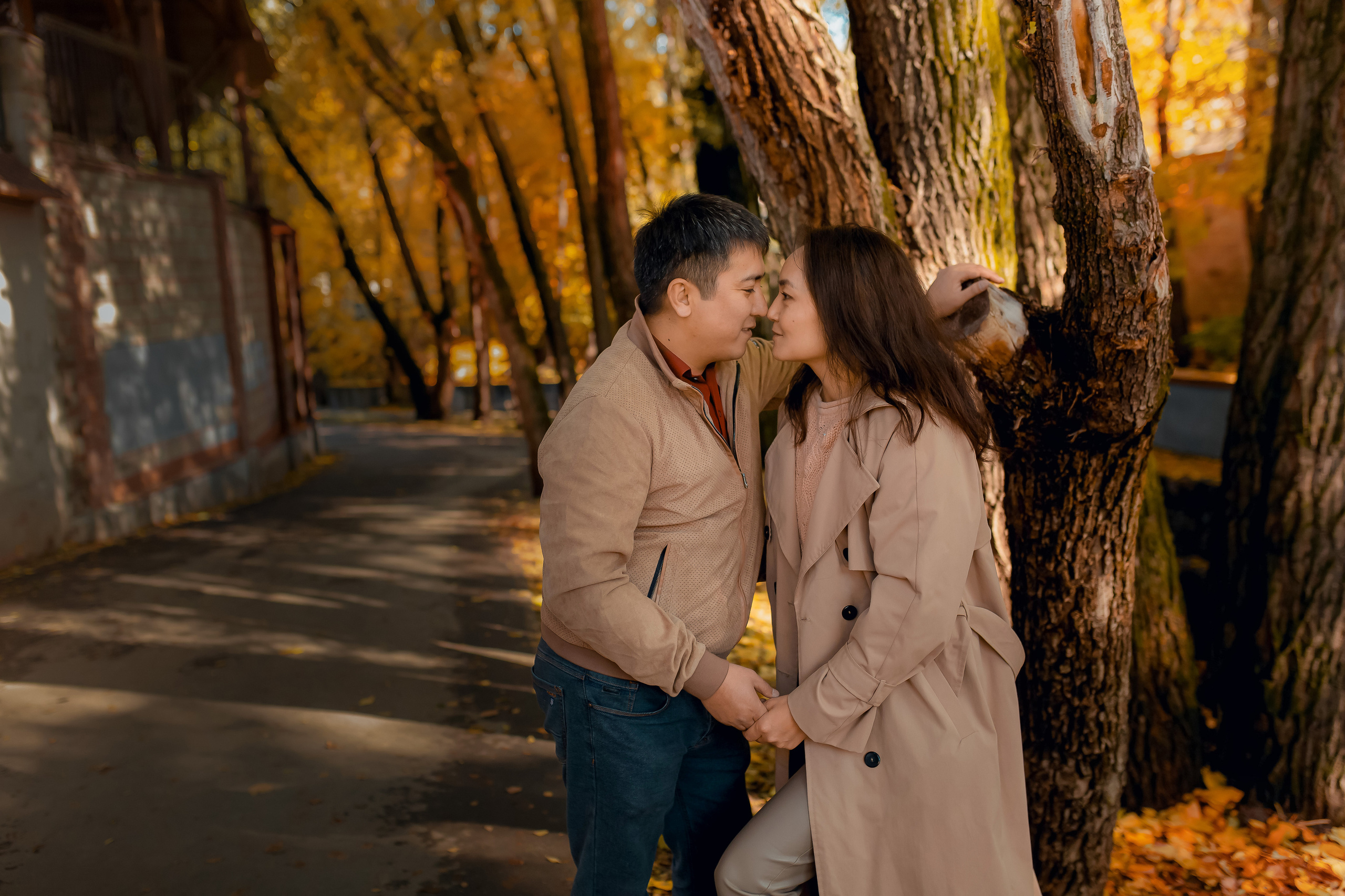 осенняя фотосессия в Ташкенте, семейный фоотограф Ташкент, семейная фотосессия в Ташкенте, прогулочная фотосессия в Ташкенте