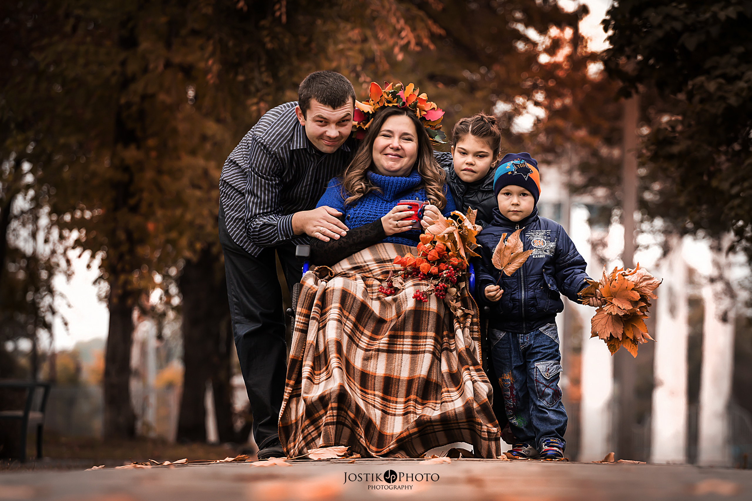 Семейная. Фотограф JOSTIK PHOTO Каменское