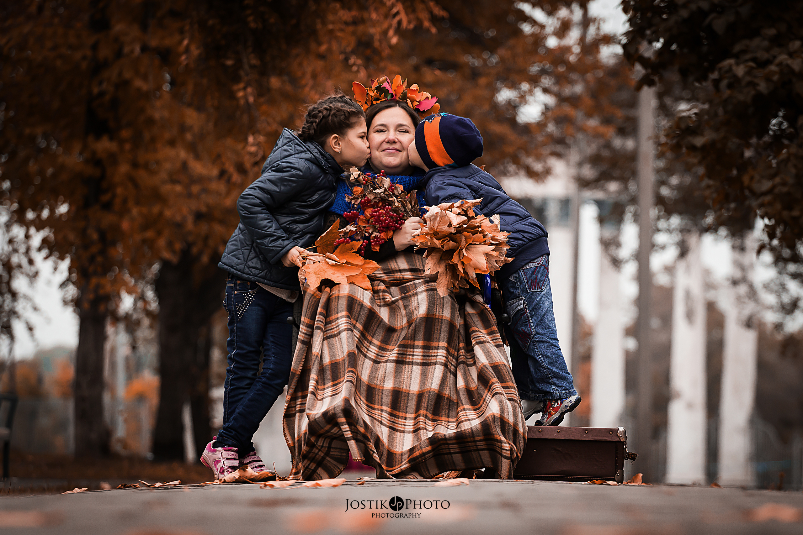 Семейная. Фотограф JOSTIK PHOTO Каменское