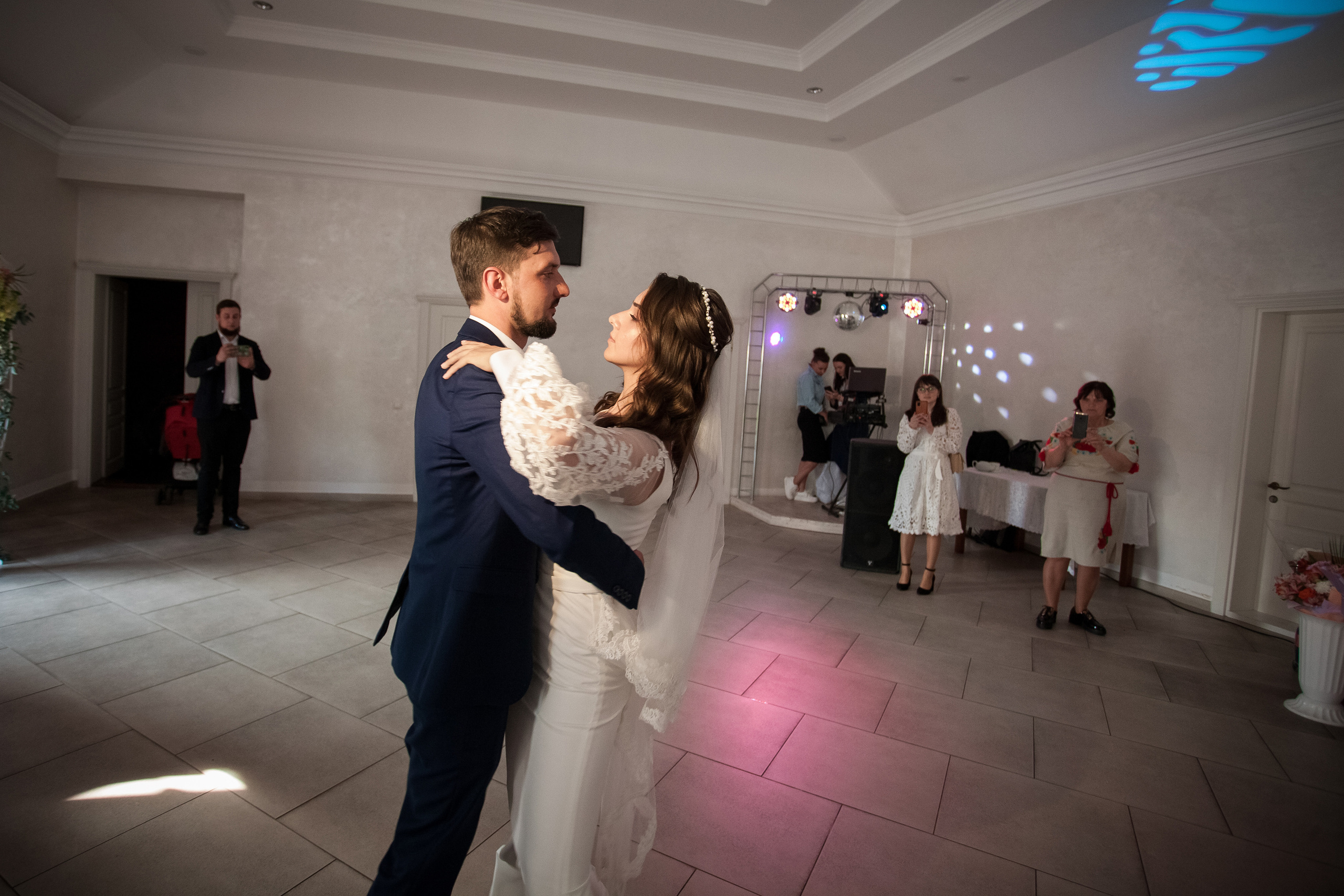 Весілля у Житомирі Києві Настя та Станіслав. Фотограф Ігор Тополенко Арт- фото та весільна фотографія Україна Київ