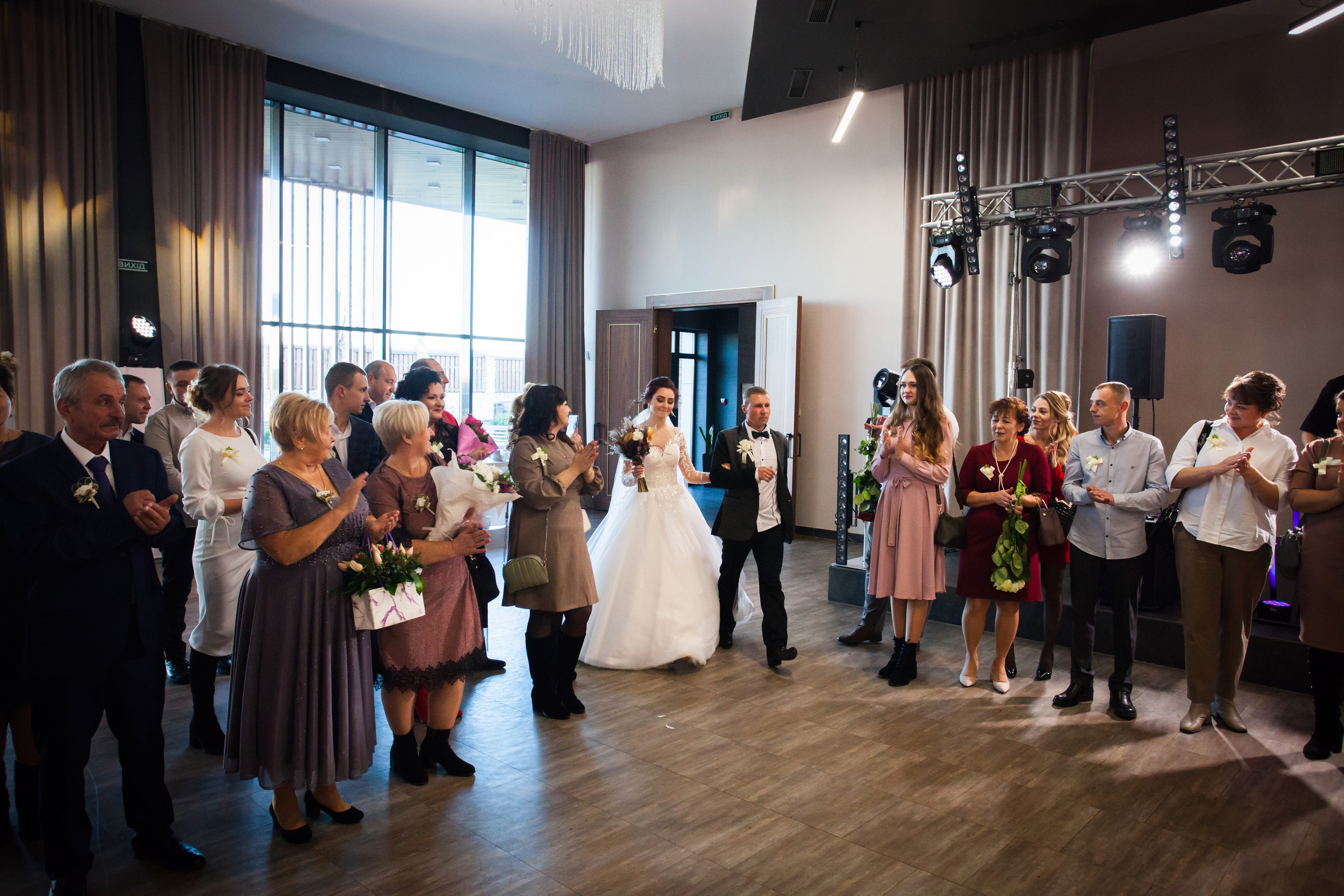 Весілля Ігоря та Діани (Рівне). Фотограф Ігор Тополенко Арт- фото та весільна фотографія Україна Київ