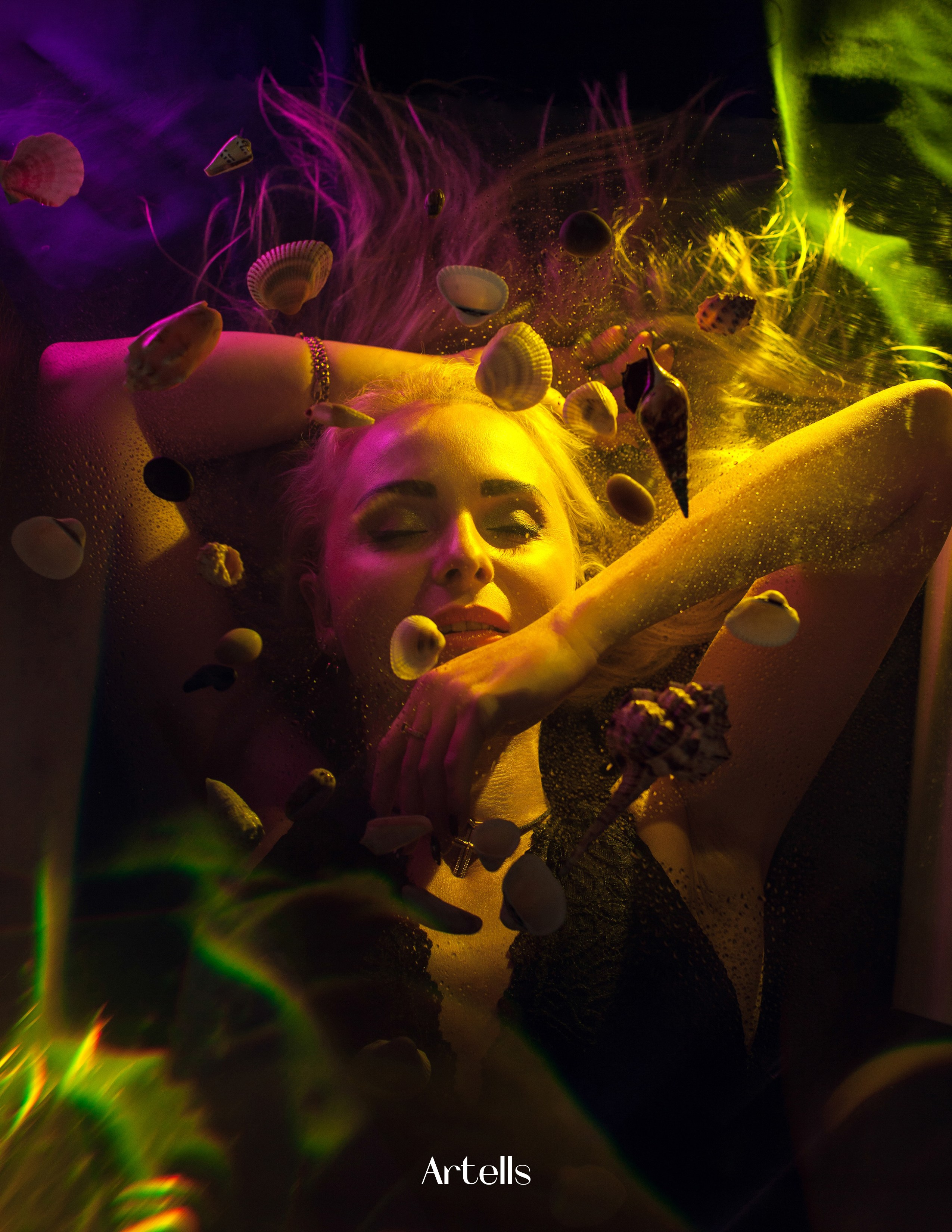 Обложка американского журнала Artells (New York, NY, USA). Фотограф Ігор Тополенко Арт- фото та весільна фотографія Україна Київ