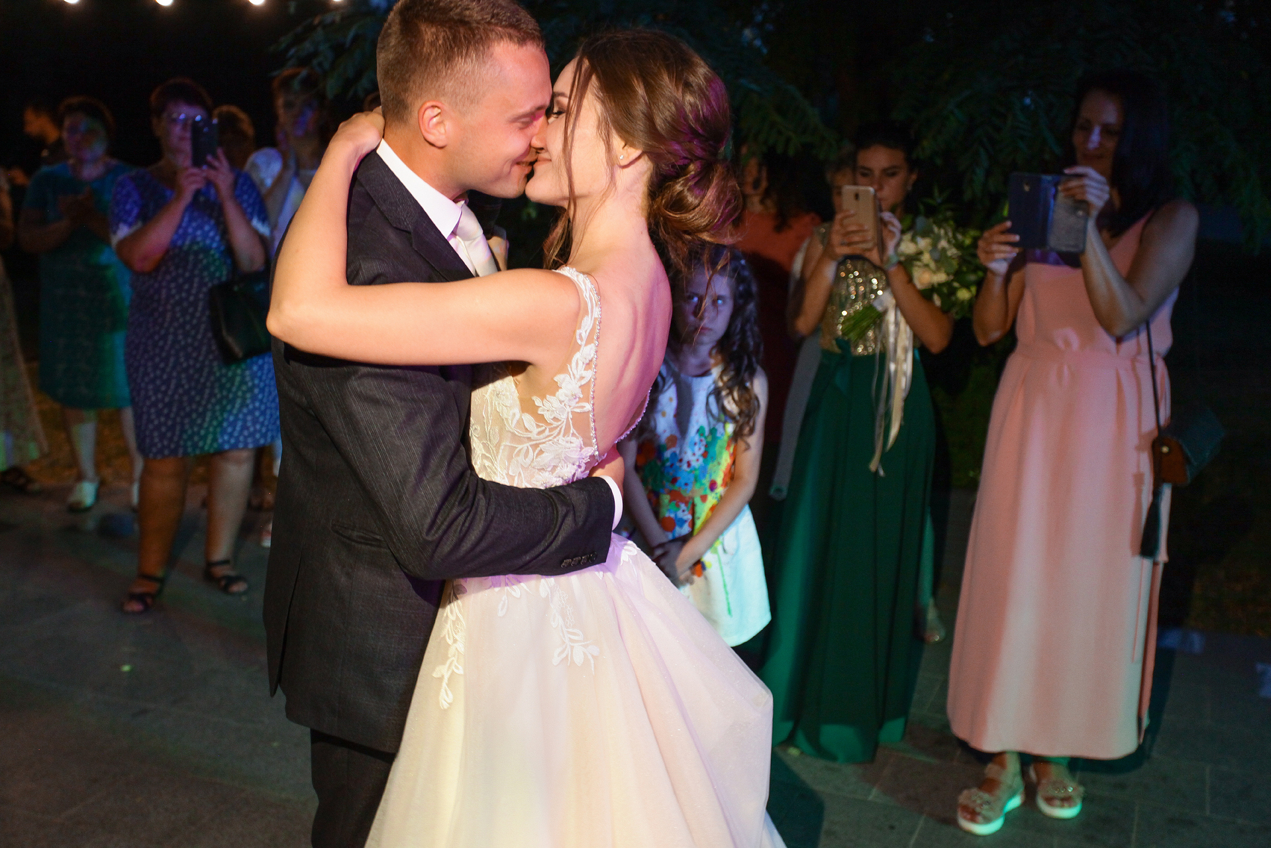 Свадьба Веры и Саши в Житомире. Фотограф Ігор Тополенко Арт- фото та весільна фотографія Україна Київ