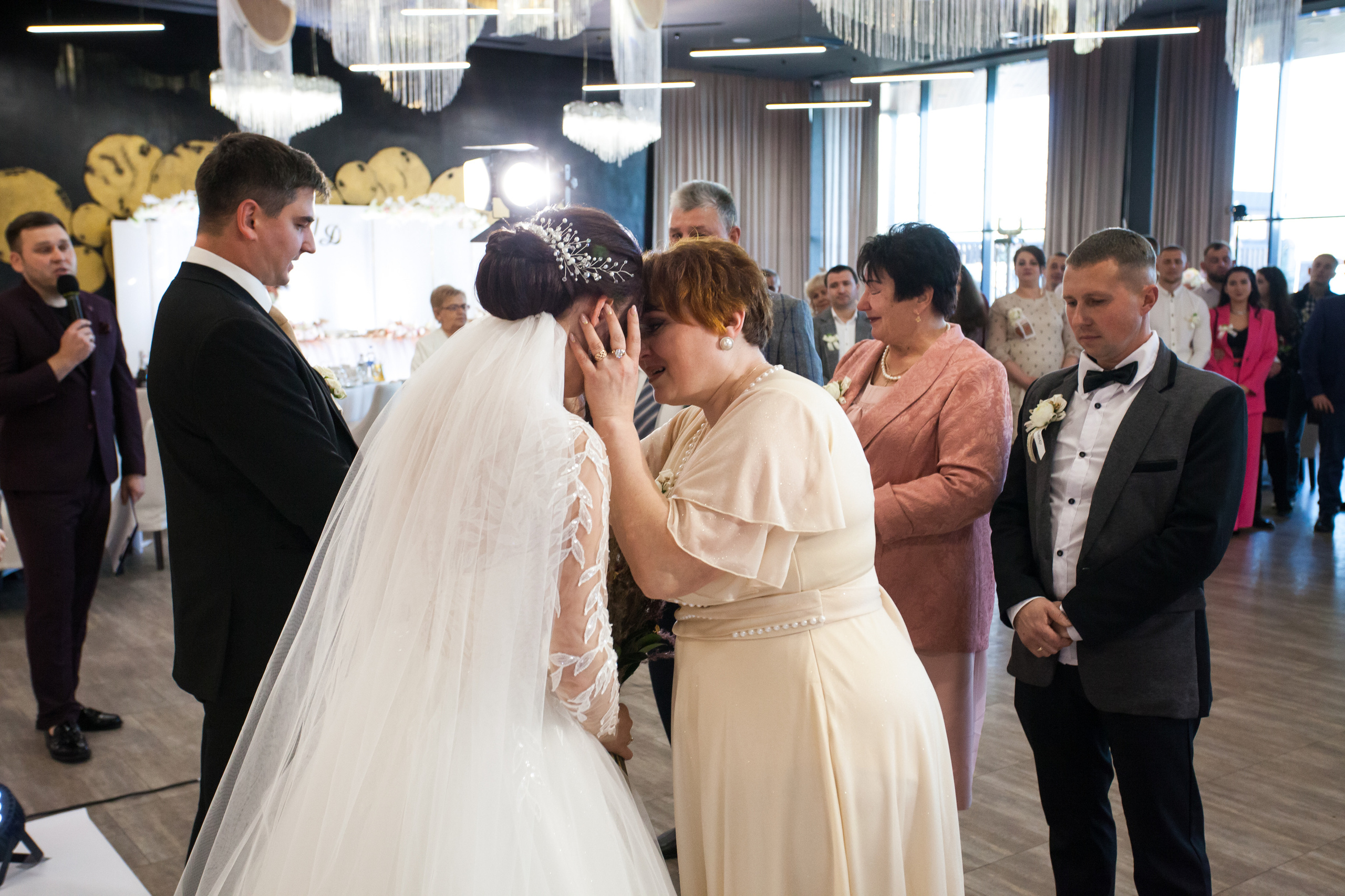 Весілля Ігоря та Діани (Рівне). Фотограф Ігор Тополенко Арт- фото та весільна фотографія Україна Київ