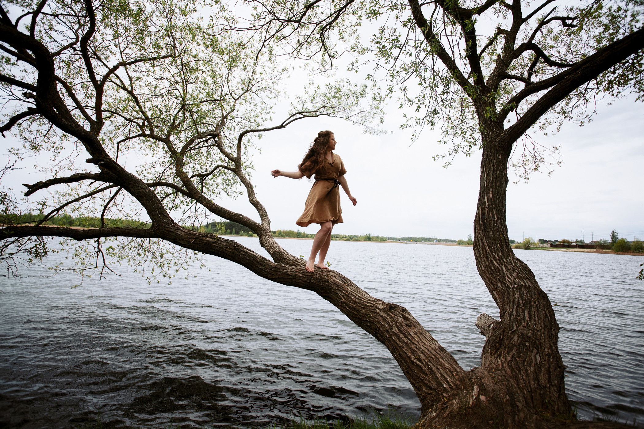 Зйомка закоханих у Житомирі. Фотограф Ігор Тополенко Арт- фото та весільна фотографія Україна Київ