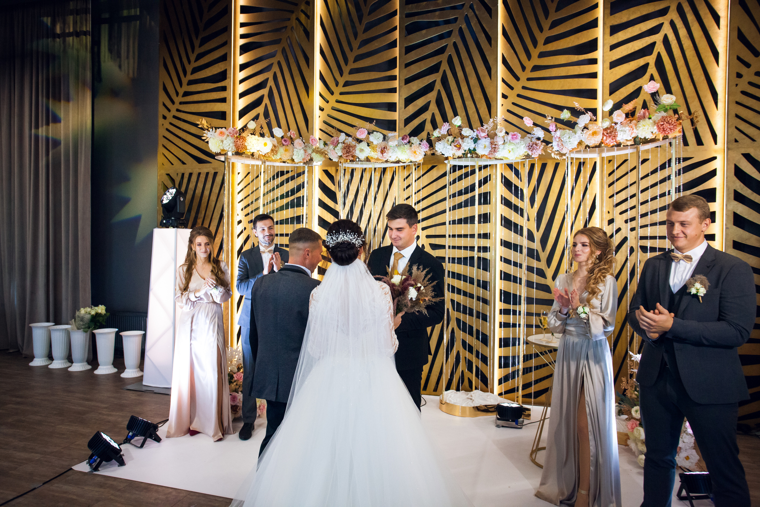 Весілля Ігоря та Діани (Рівне). Фотограф Ігор Тополенко Арт- фото та весільна фотографія Україна Київ