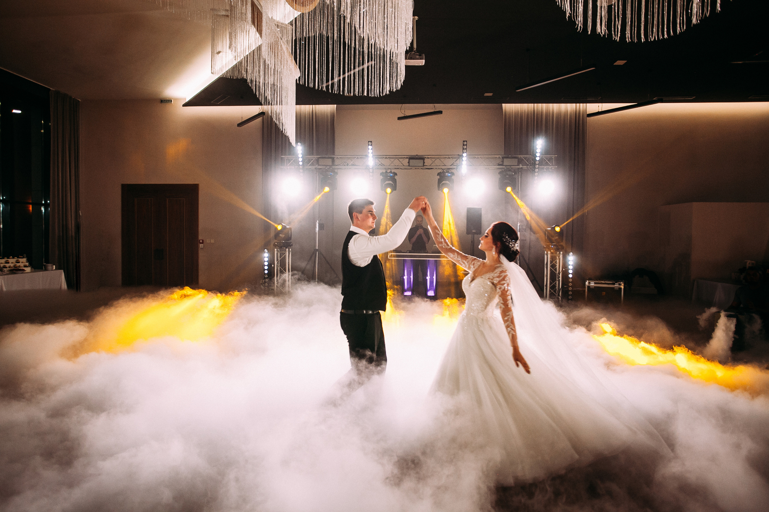 Весілля Ігоря та Діани (Рівне). Фотограф Ігор Тополенко Арт- фото та весільна фотографія Україна Київ