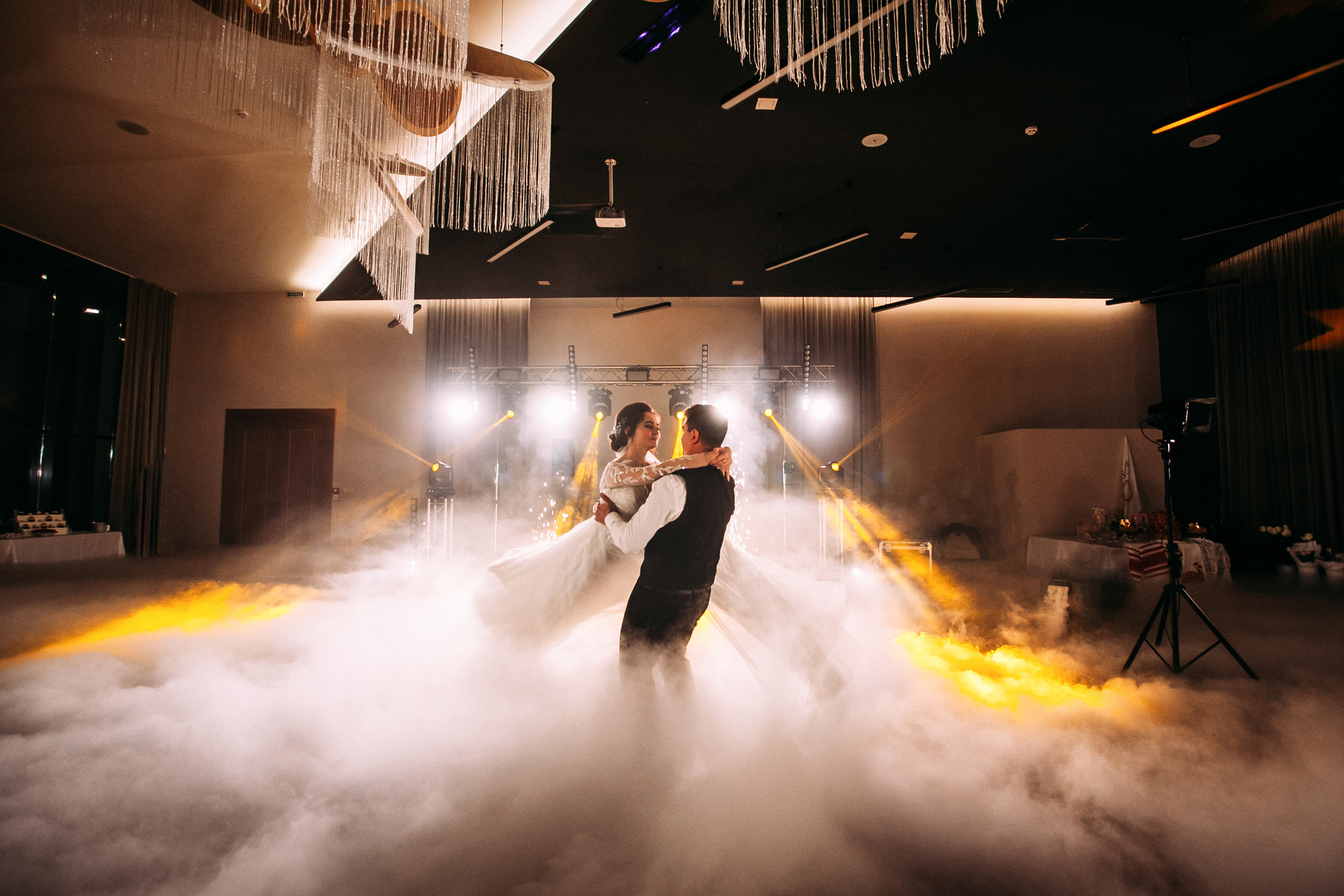 Весілля Ігоря та Діани (Рівне). Фотограф Ігор Тополенко Арт- фото та весільна фотографія Україна Київ