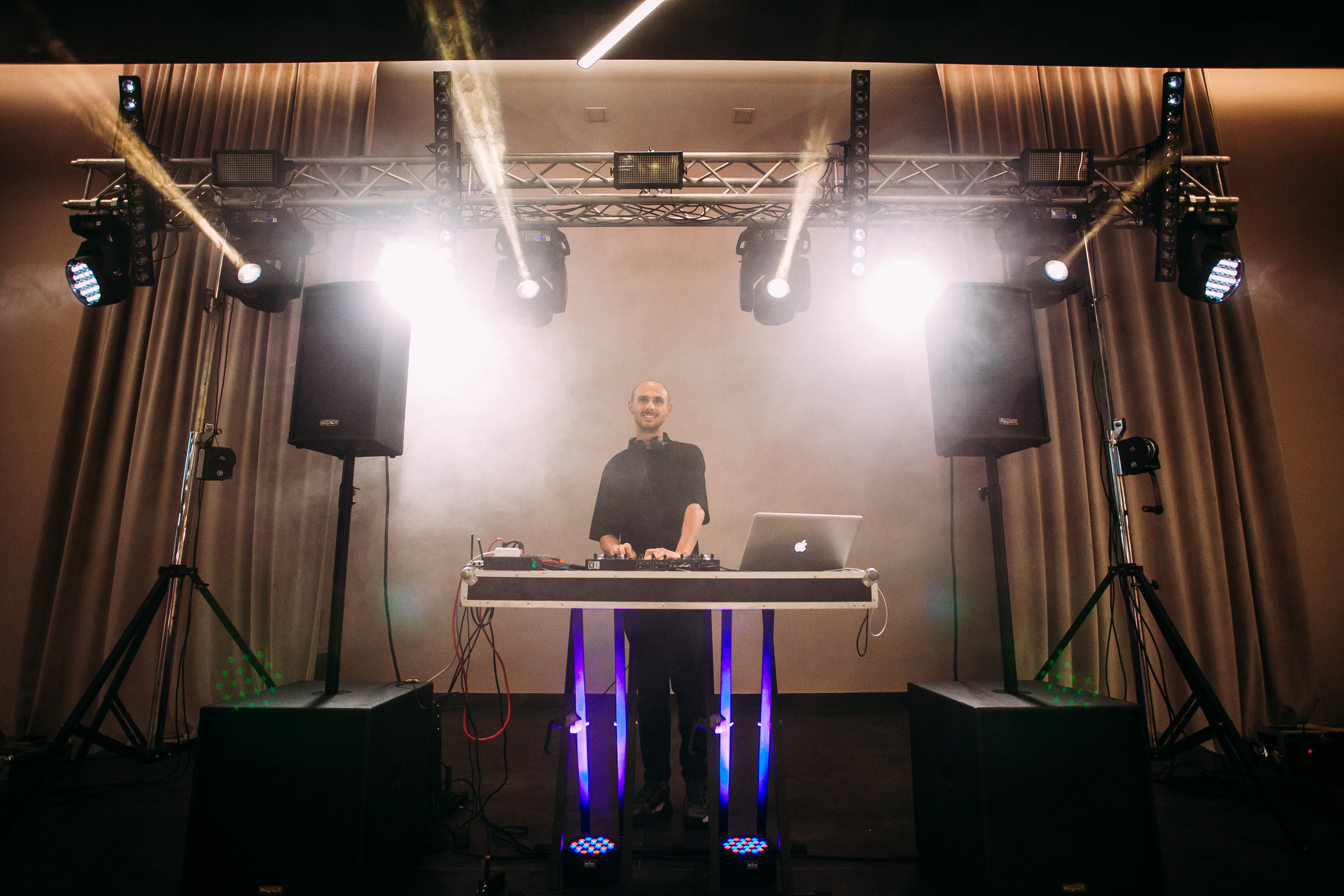 Весілля Ігоря та Діани (Рівне). Фотограф Ігор Тополенко Арт- фото та весільна фотографія Україна Київ