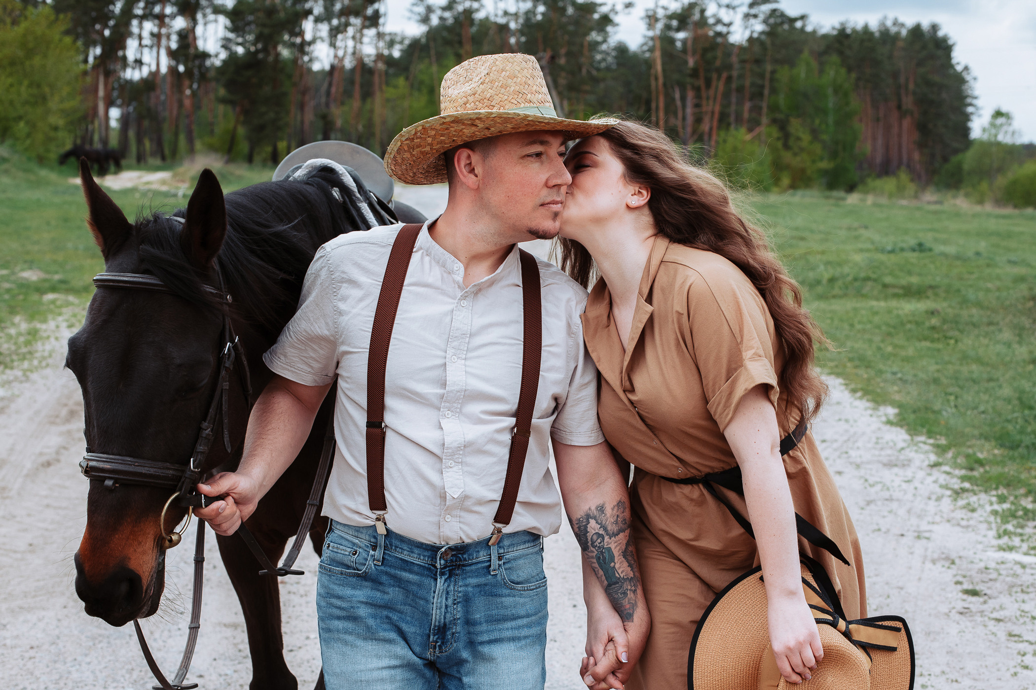 Зйомка закоханих у Житомирі. Фотограф Ігор Тополенко Арт- фото та весільна фотографія Україна Київ