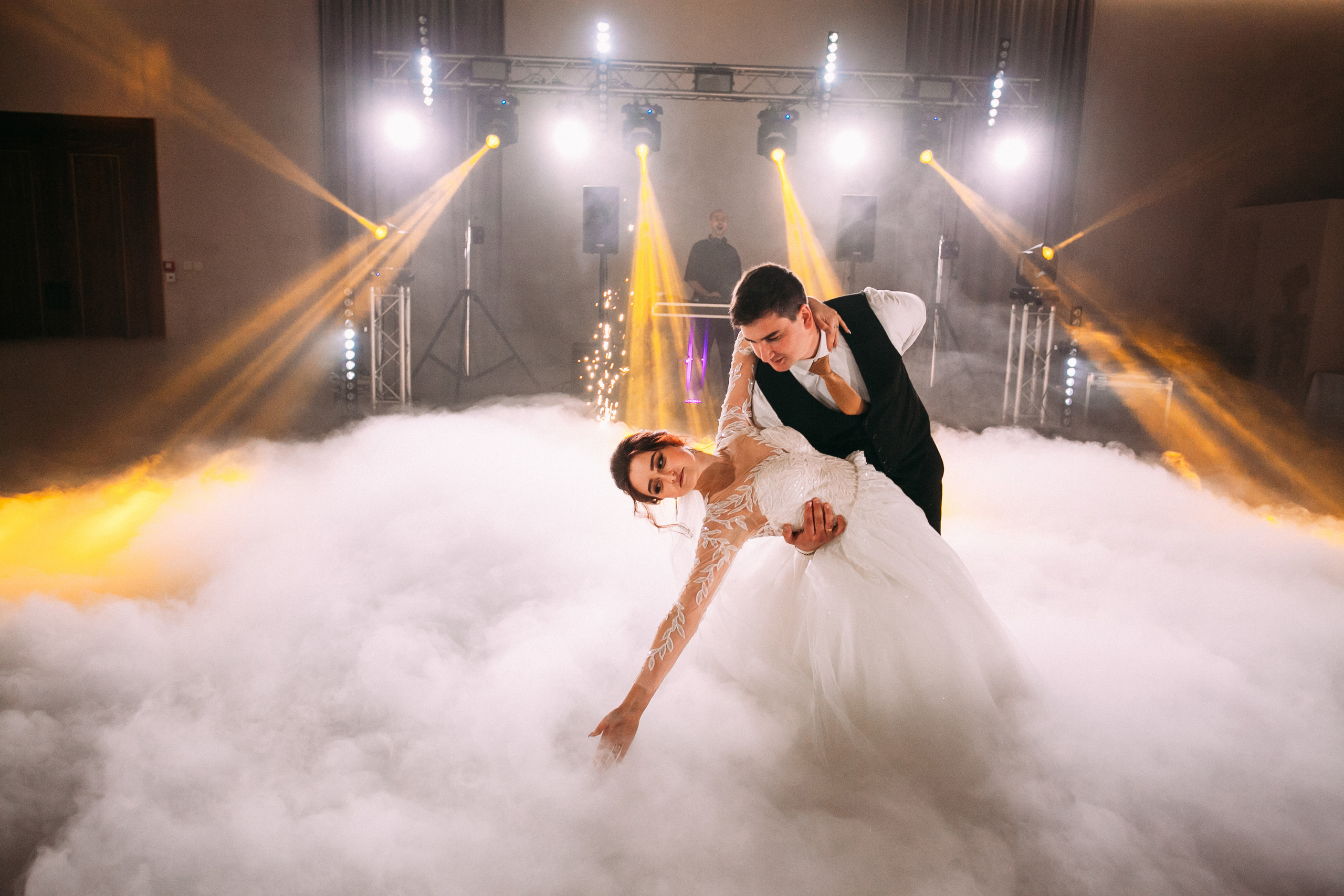 Весілля Ігоря та Діани (Рівне). Фотограф Ігор Тополенко Арт- фото та весільна фотографія Україна Київ