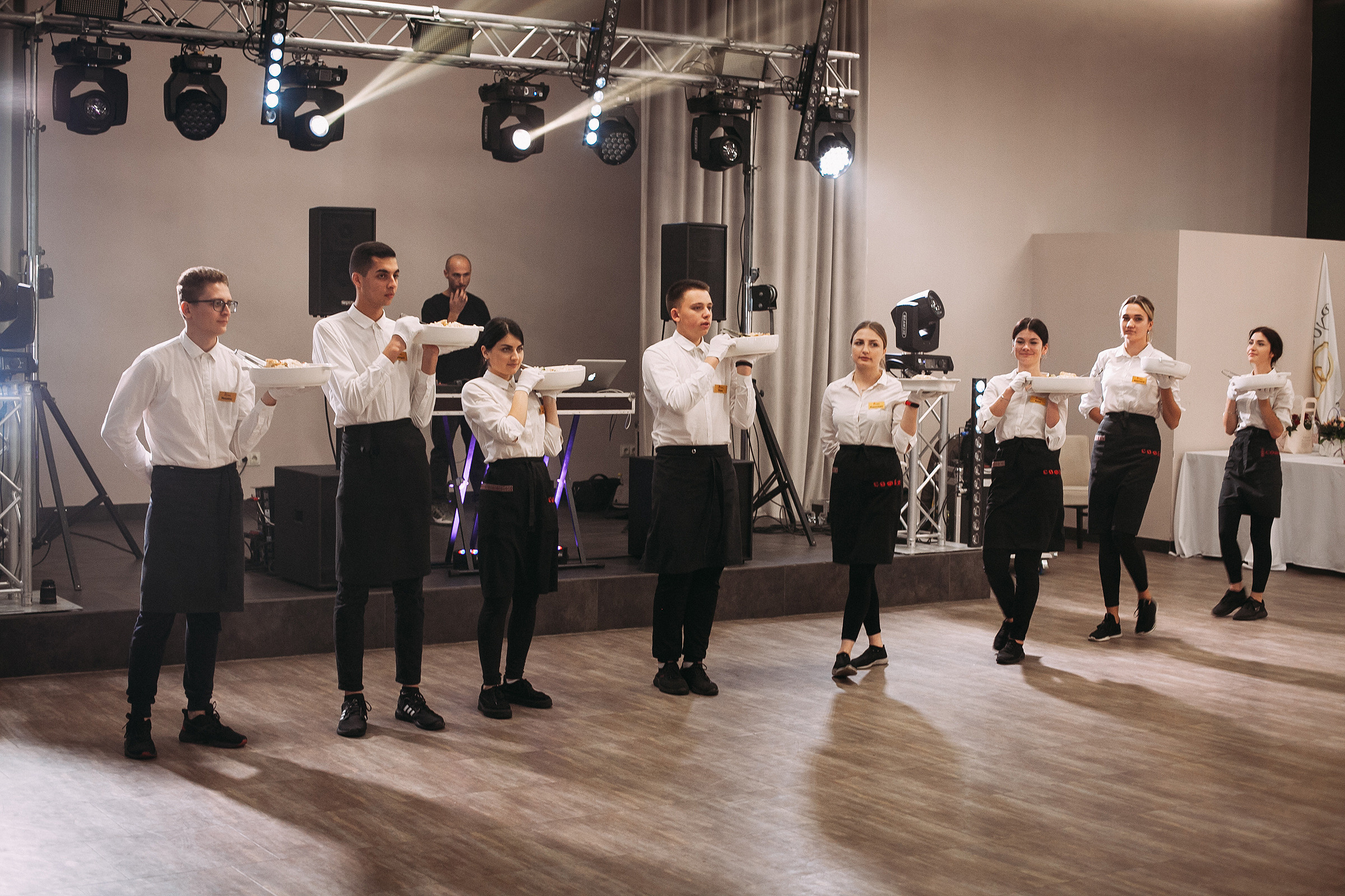 Весілля Ігоря та Діани (Рівне). Фотограф Ігор Тополенко Арт- фото та весільна фотографія Україна Київ