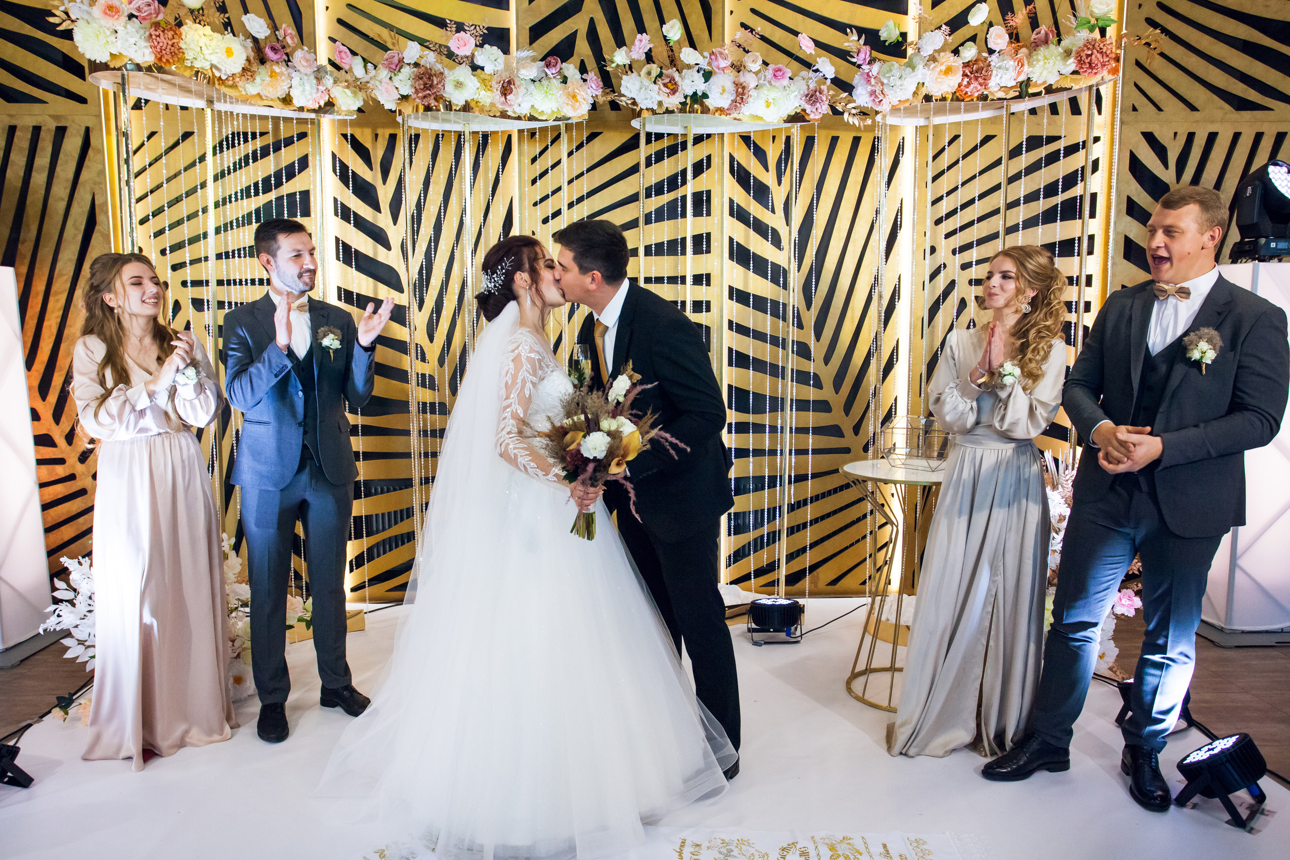 Весілля Ігоря та Діани (Рівне). Фотограф Ігор Тополенко Арт- фото та весільна фотографія Україна Київ