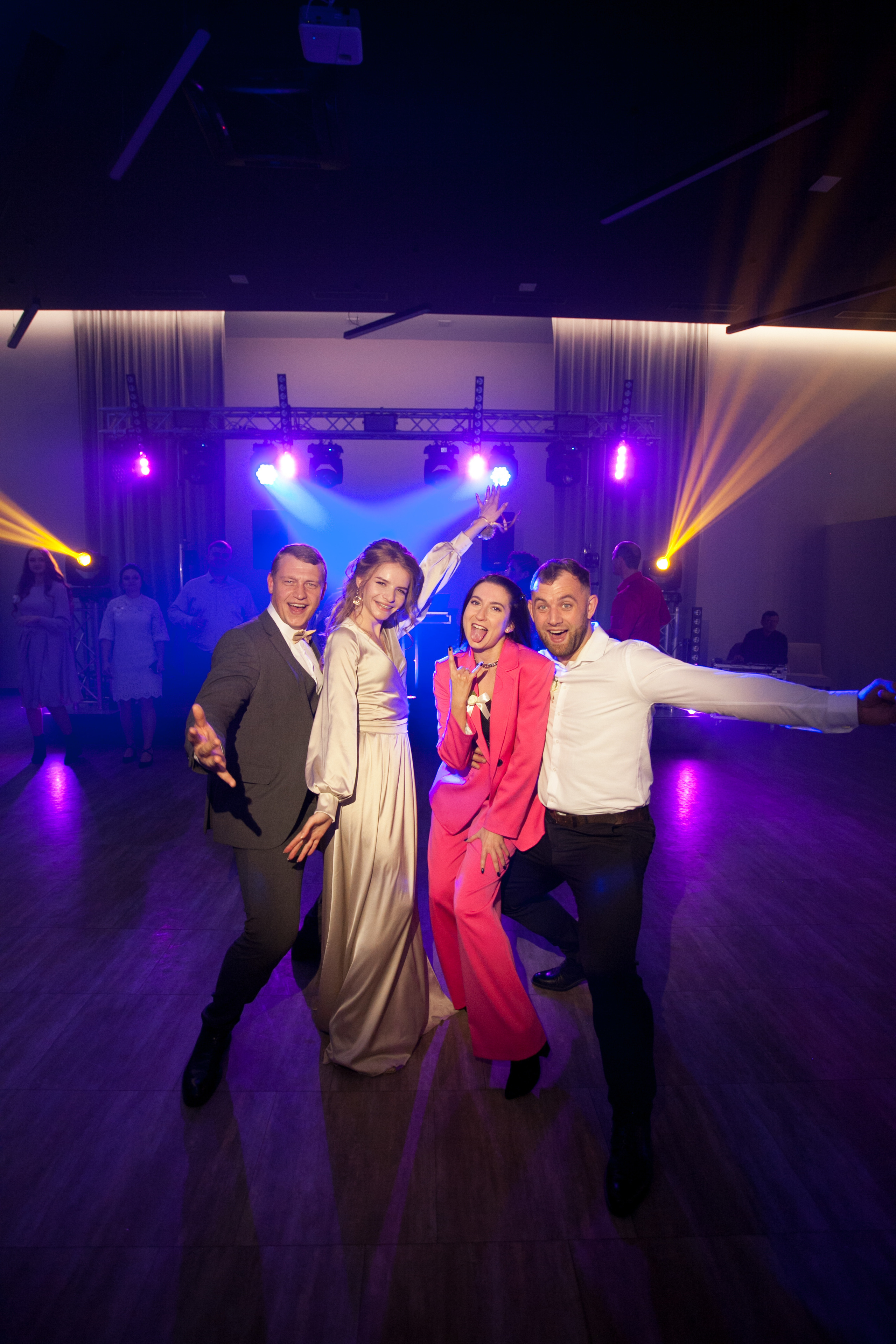 Весілля Ігоря та Діани (Рівне). Фотограф Ігор Тополенко Арт- фото та весільна фотографія Україна Київ