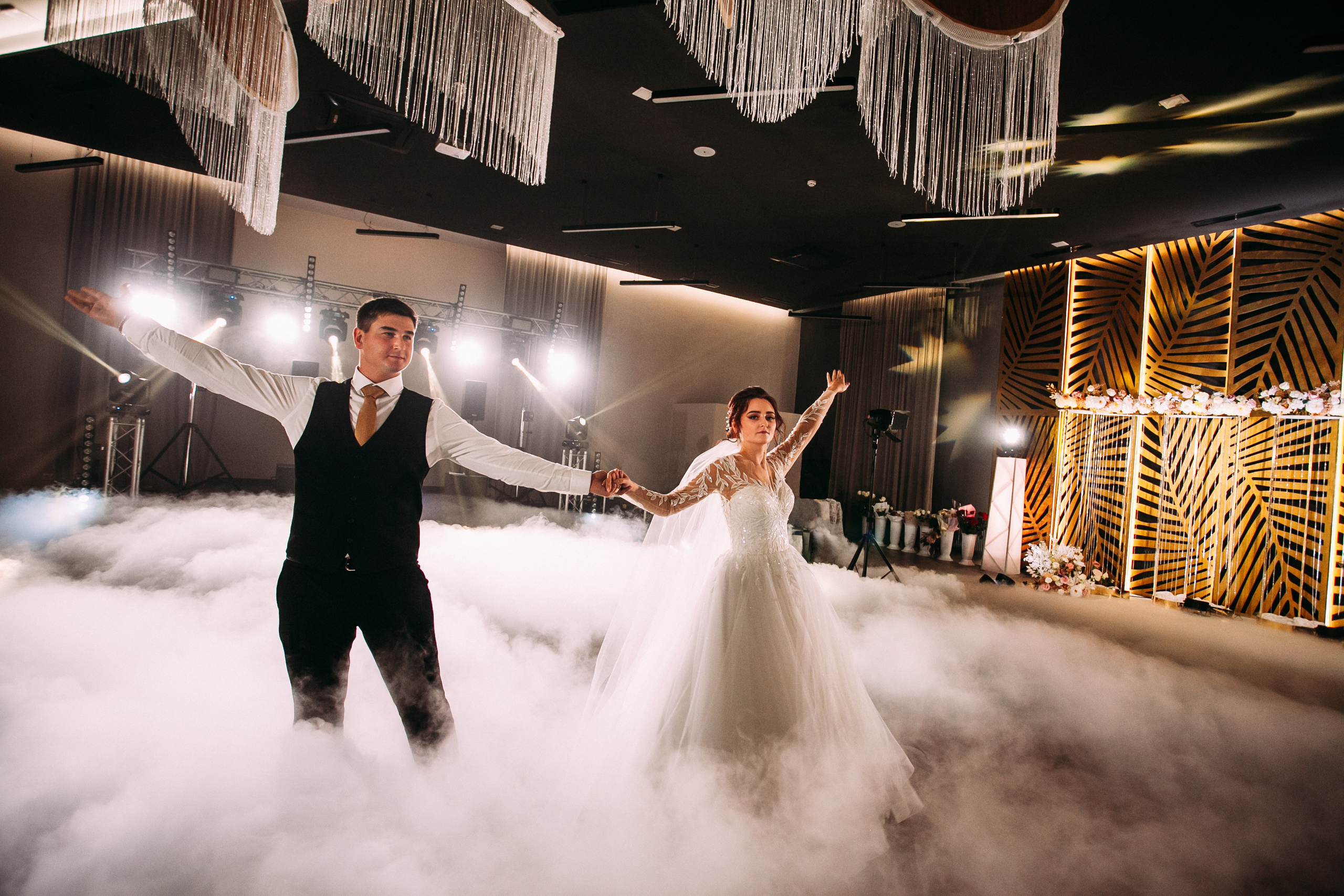 Весілля Ігоря та Діани (Рівне). Фотограф Ігор Тополенко Арт- фото та весільна фотографія Україна Київ