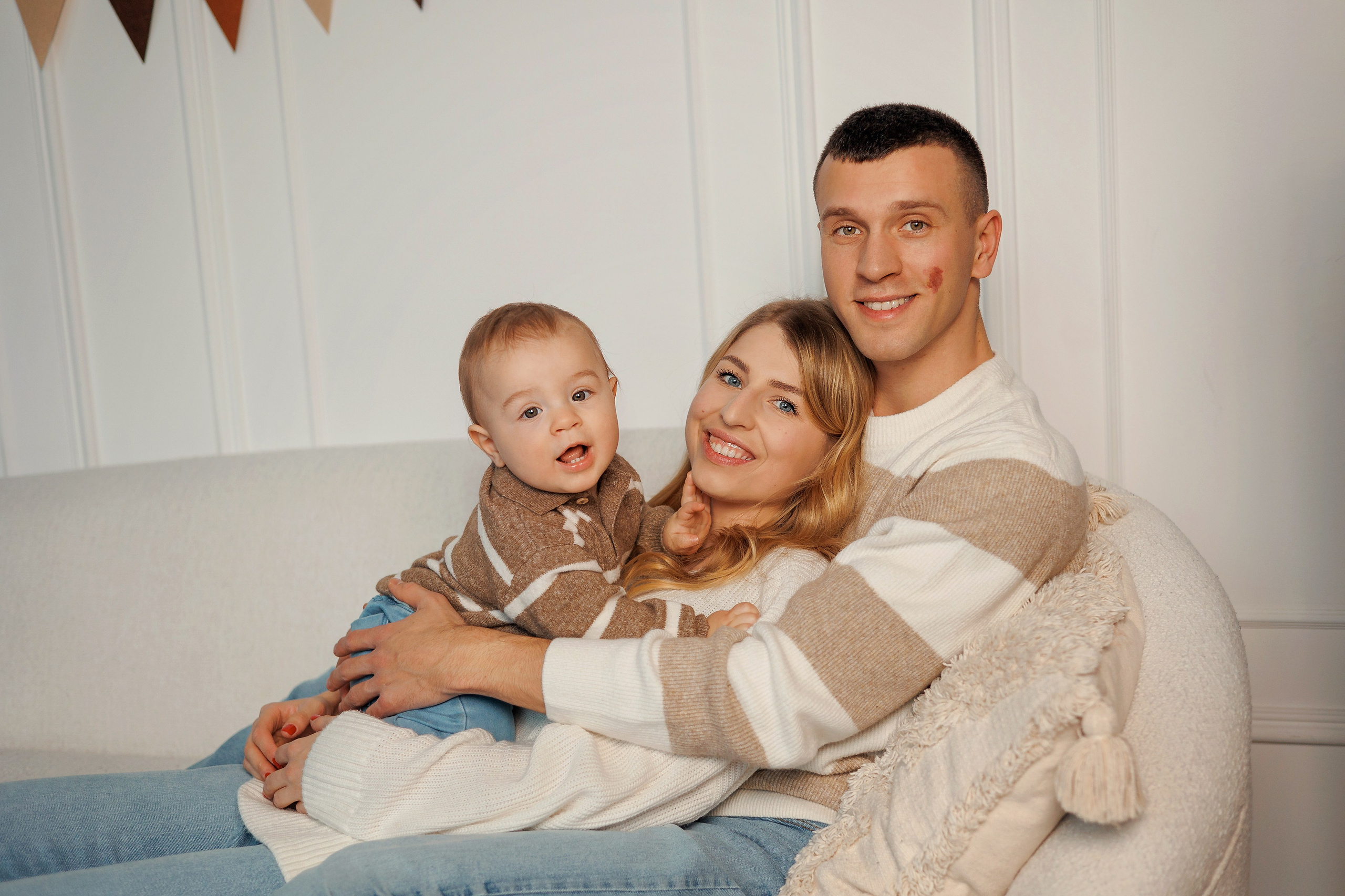 Сімейні зйомки в студії. Сімейний фотограф Вроцлав - Анна Цуканова