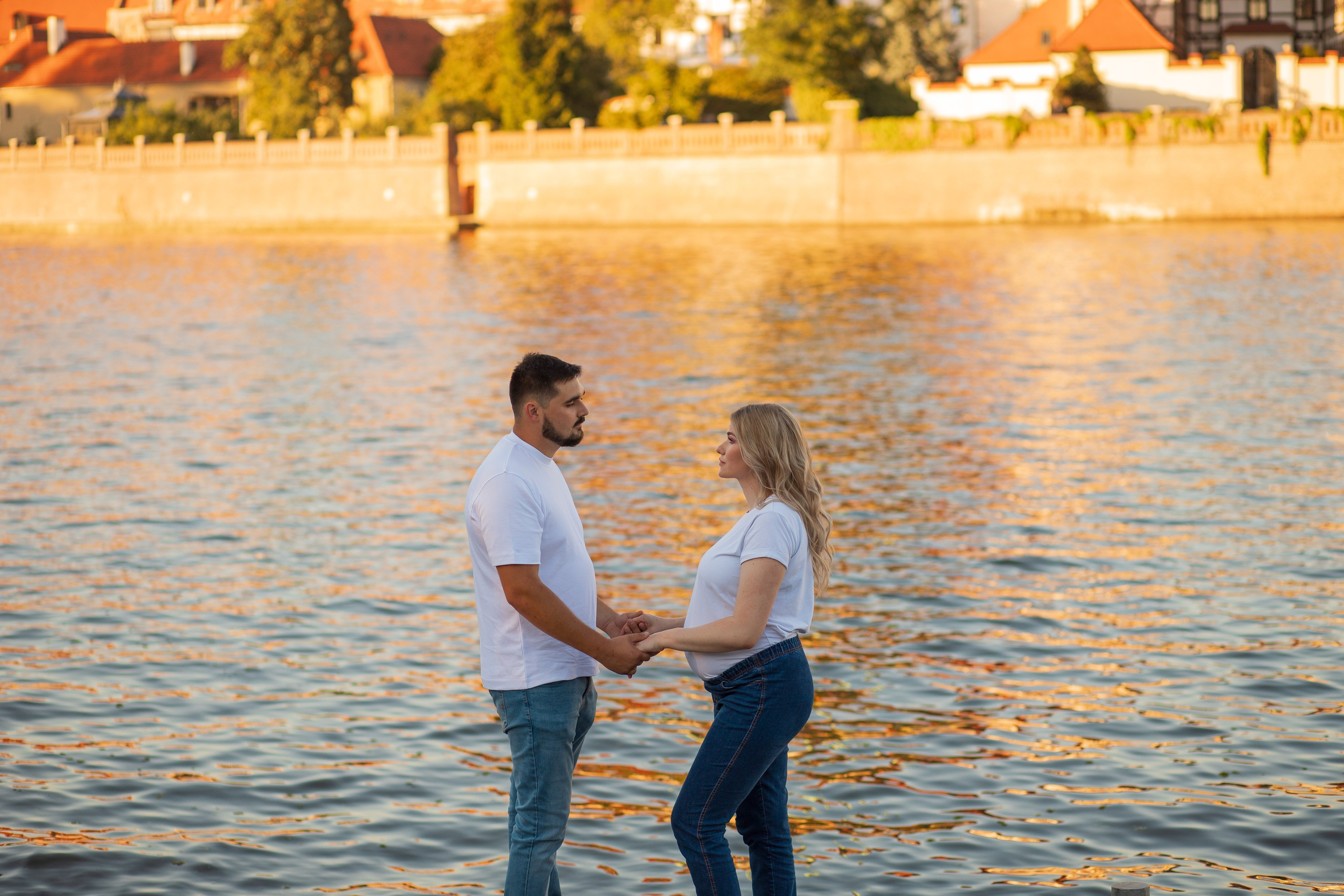 Фотосесія вагітності в місті. Сімейний фотограф Вроцлав - Анна Цуканова