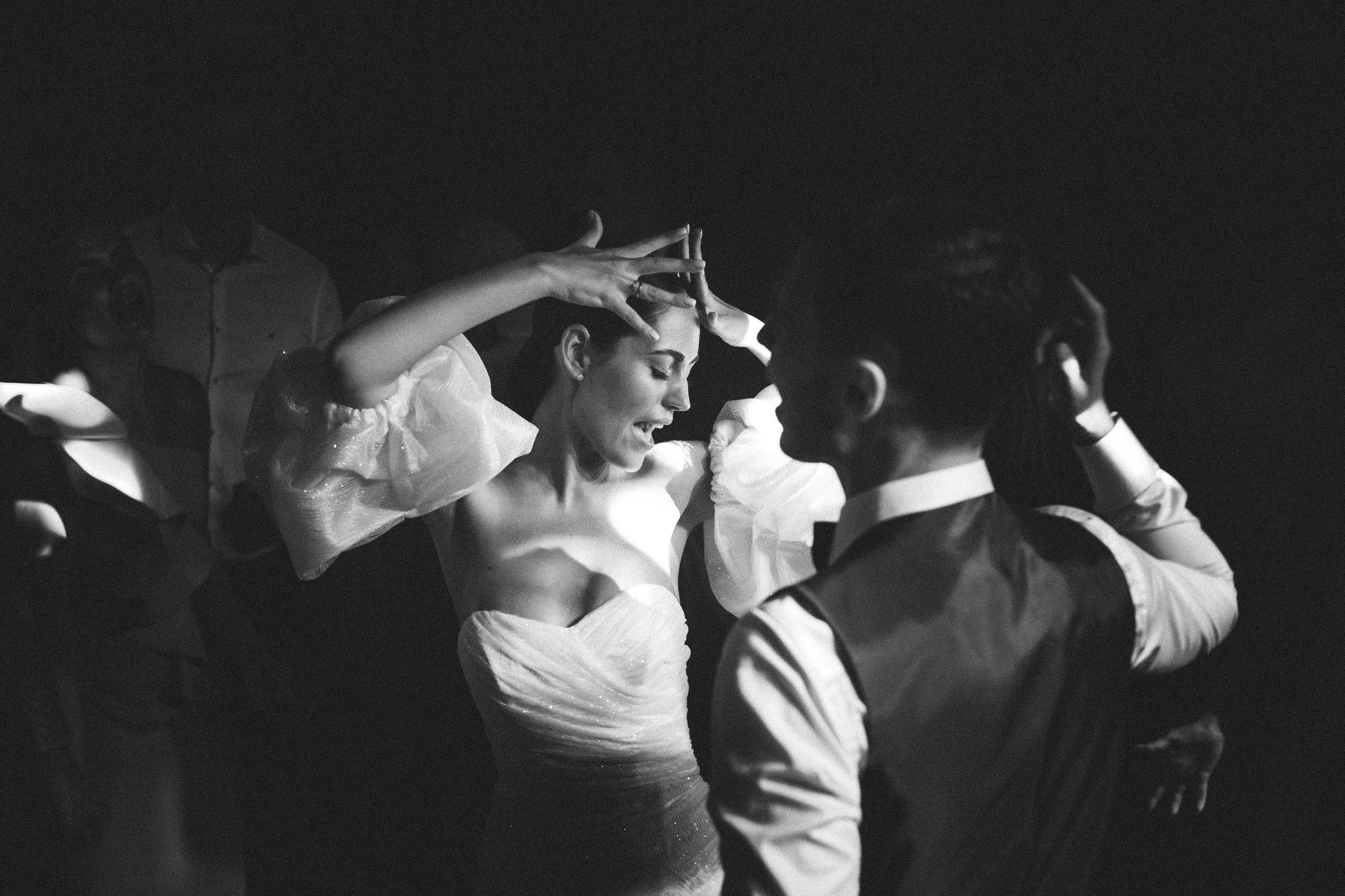 Deividas Ugne. Authentic Wedding Videography