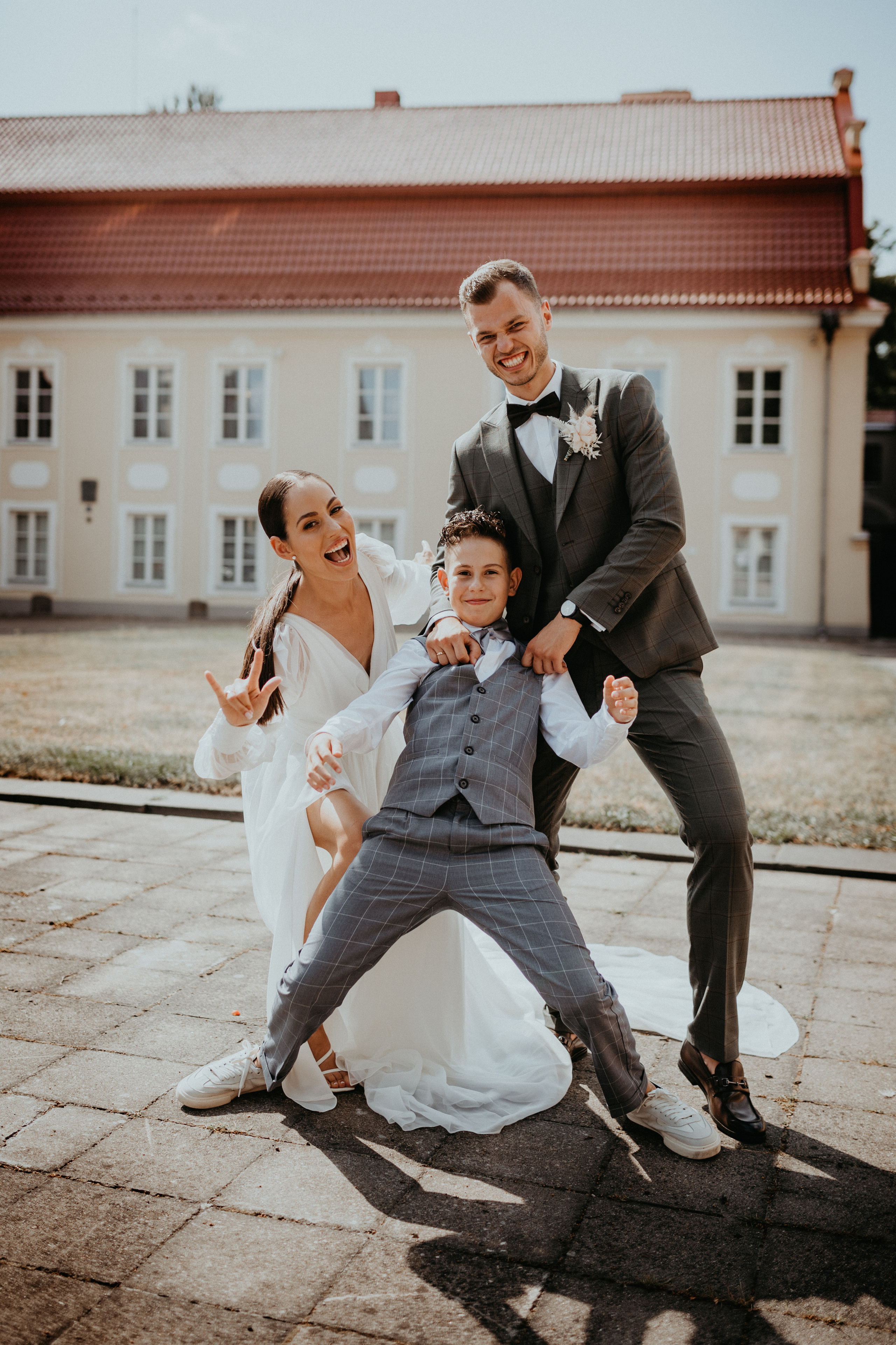 Deividas Ugne. Authentic Wedding Videography