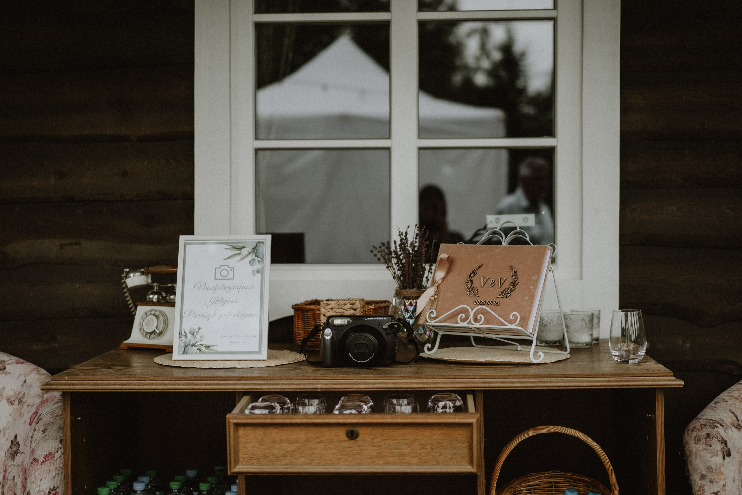 Vilmanas Violeta. Authentic Wedding Videography