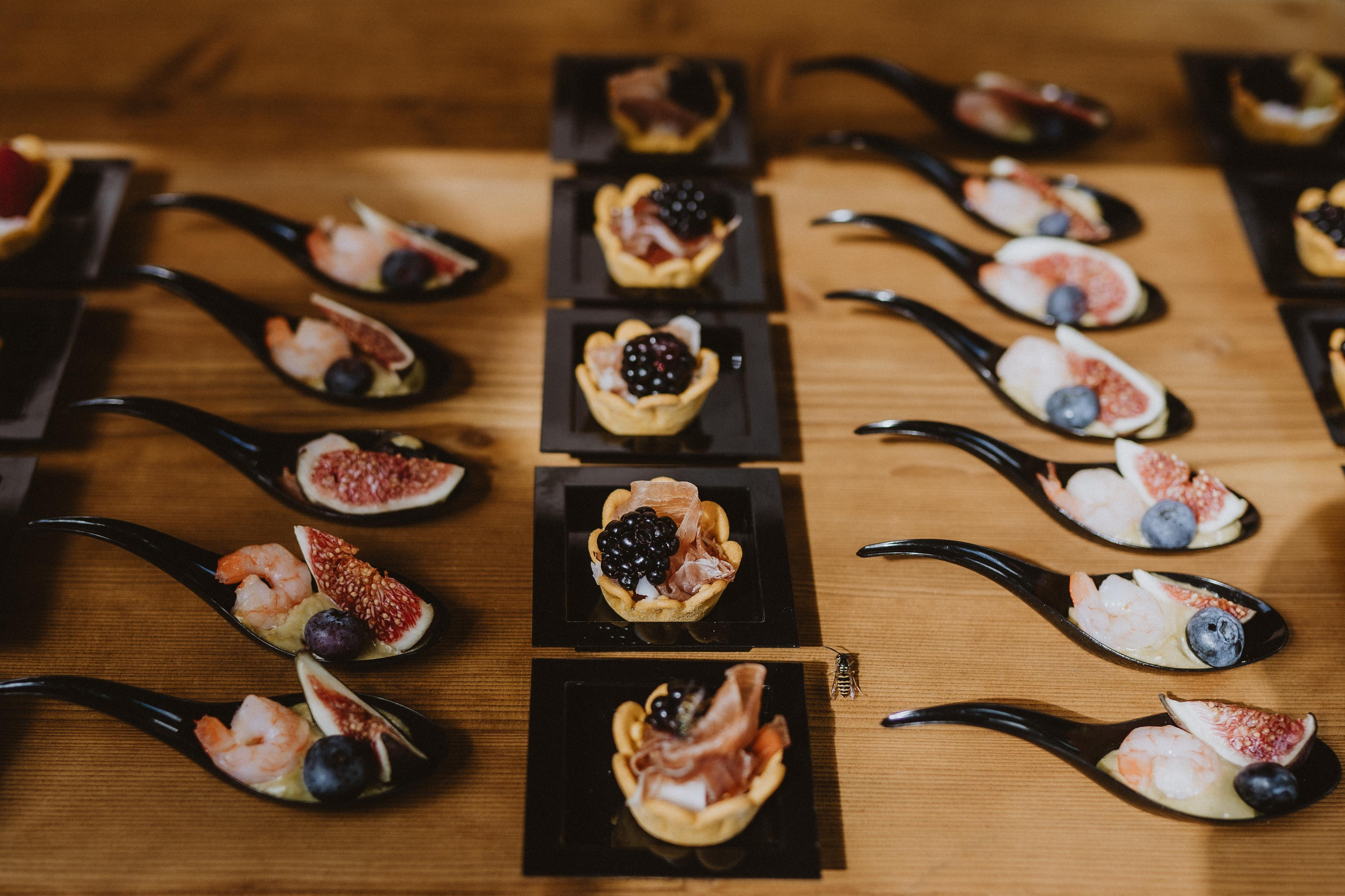 Saule Matas. Authentic Wedding Videography