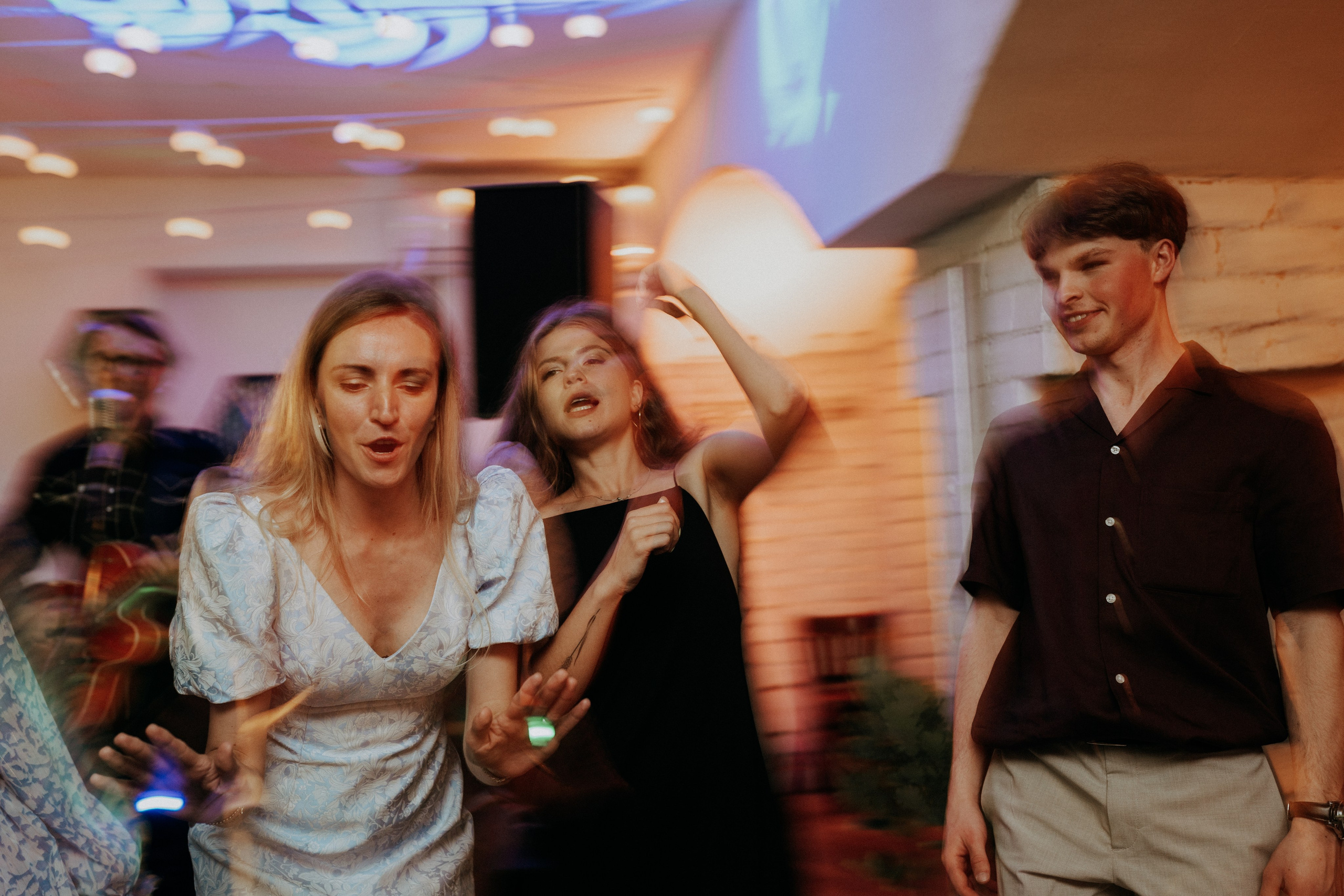 ZIlvinas ir Greta. Authentic Wedding Videography