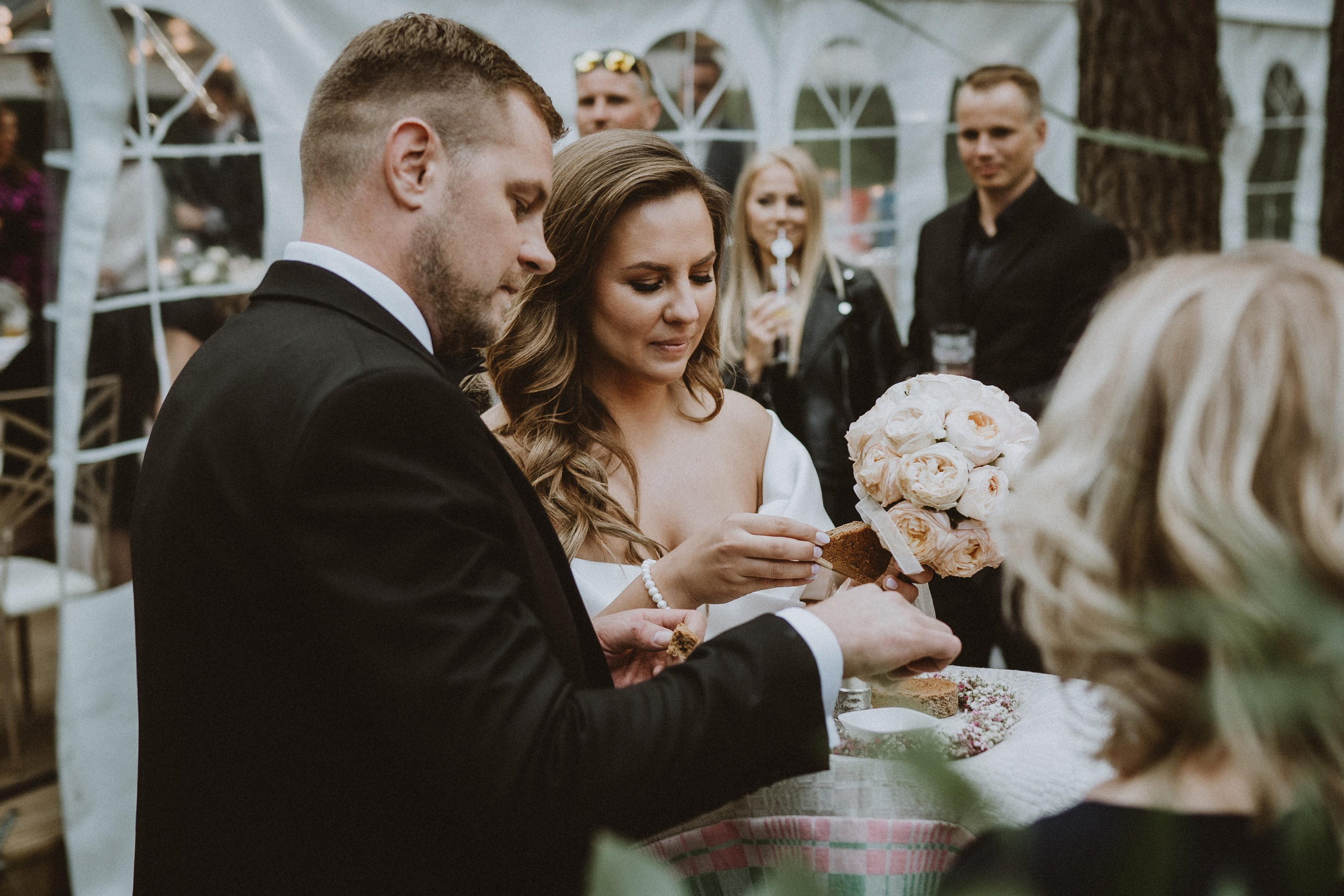 Saule Matas. Authentic Wedding Videography