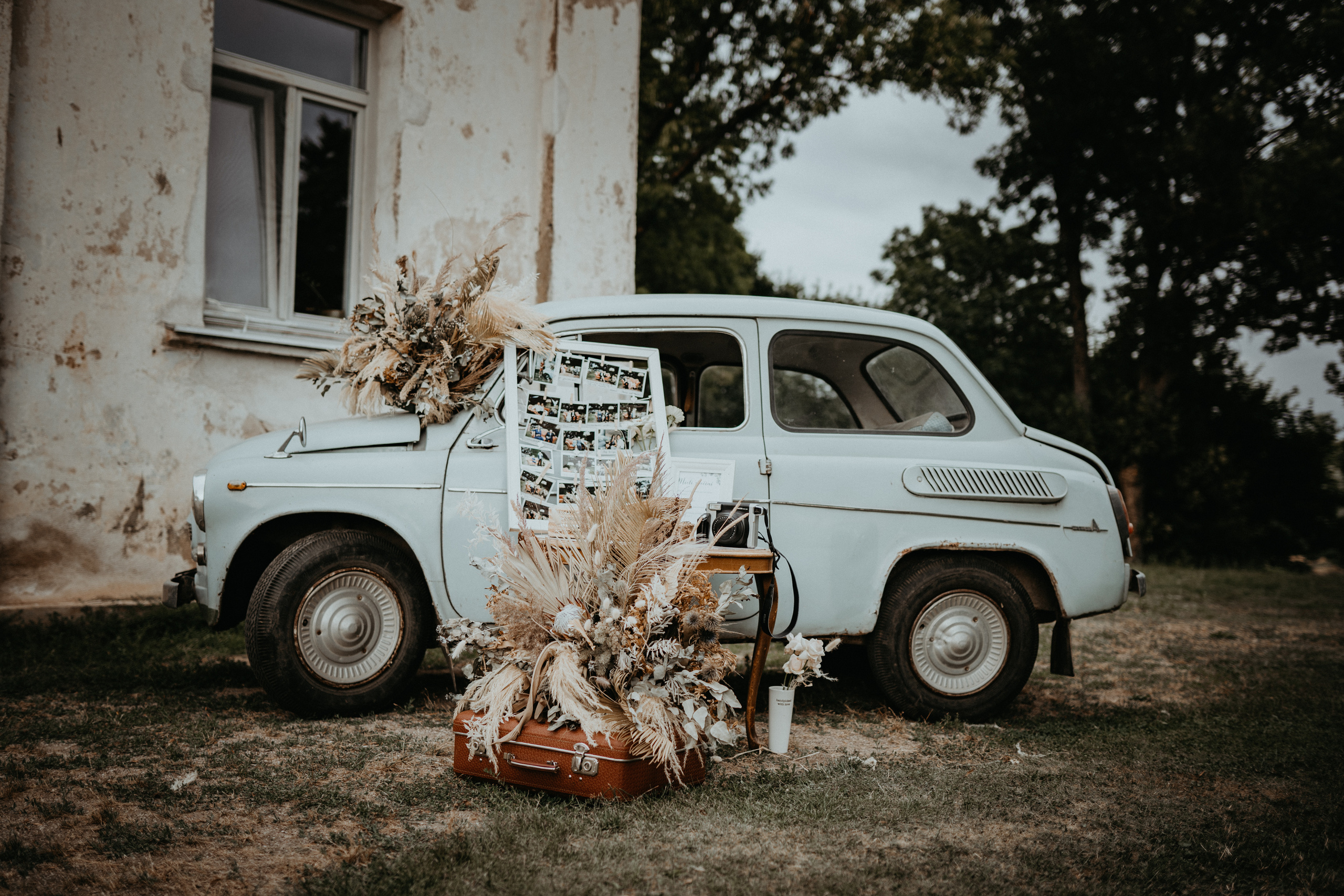 Deividas Ugne. Authentic Wedding Videography