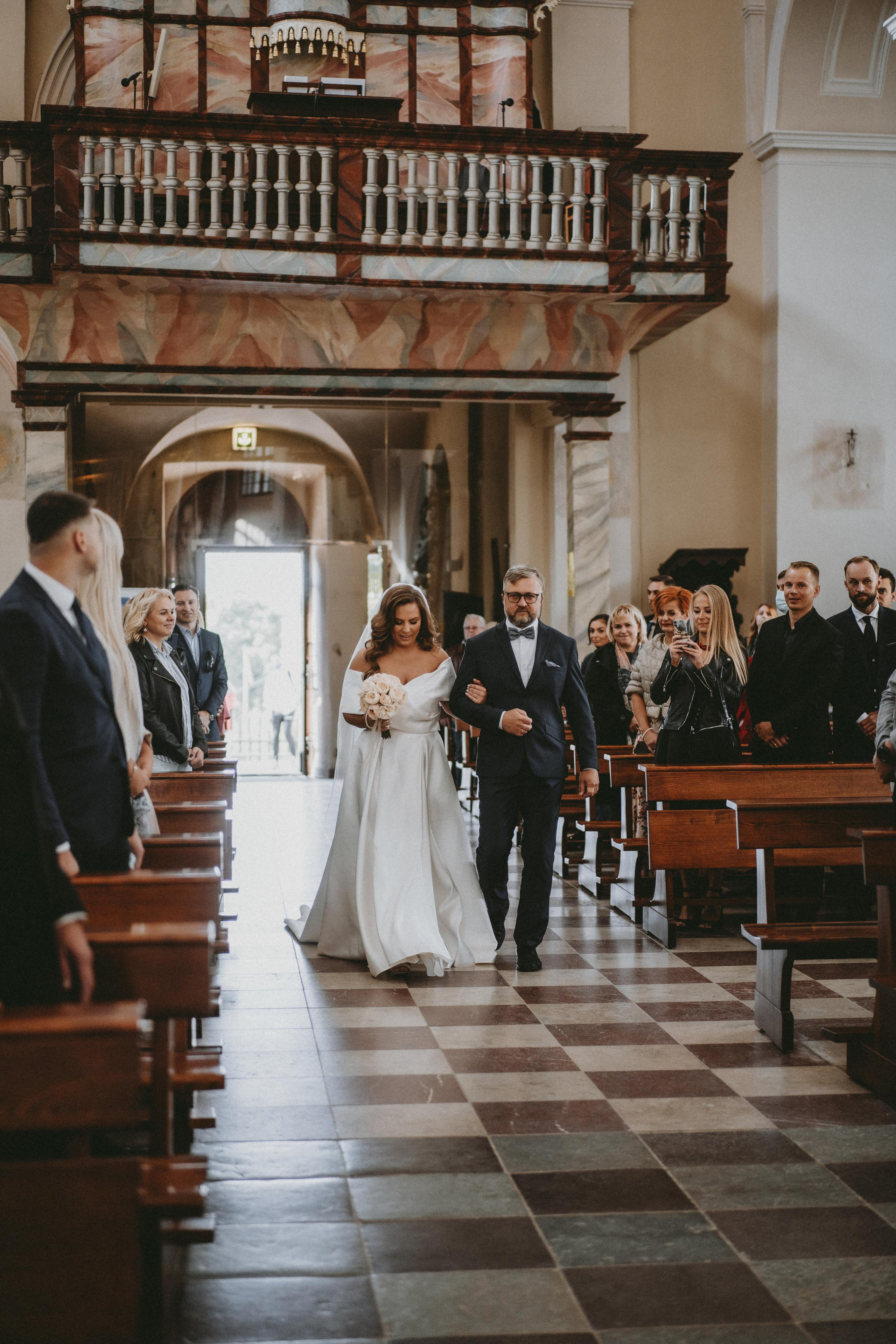 Saule Matas. Authentic Wedding Videography