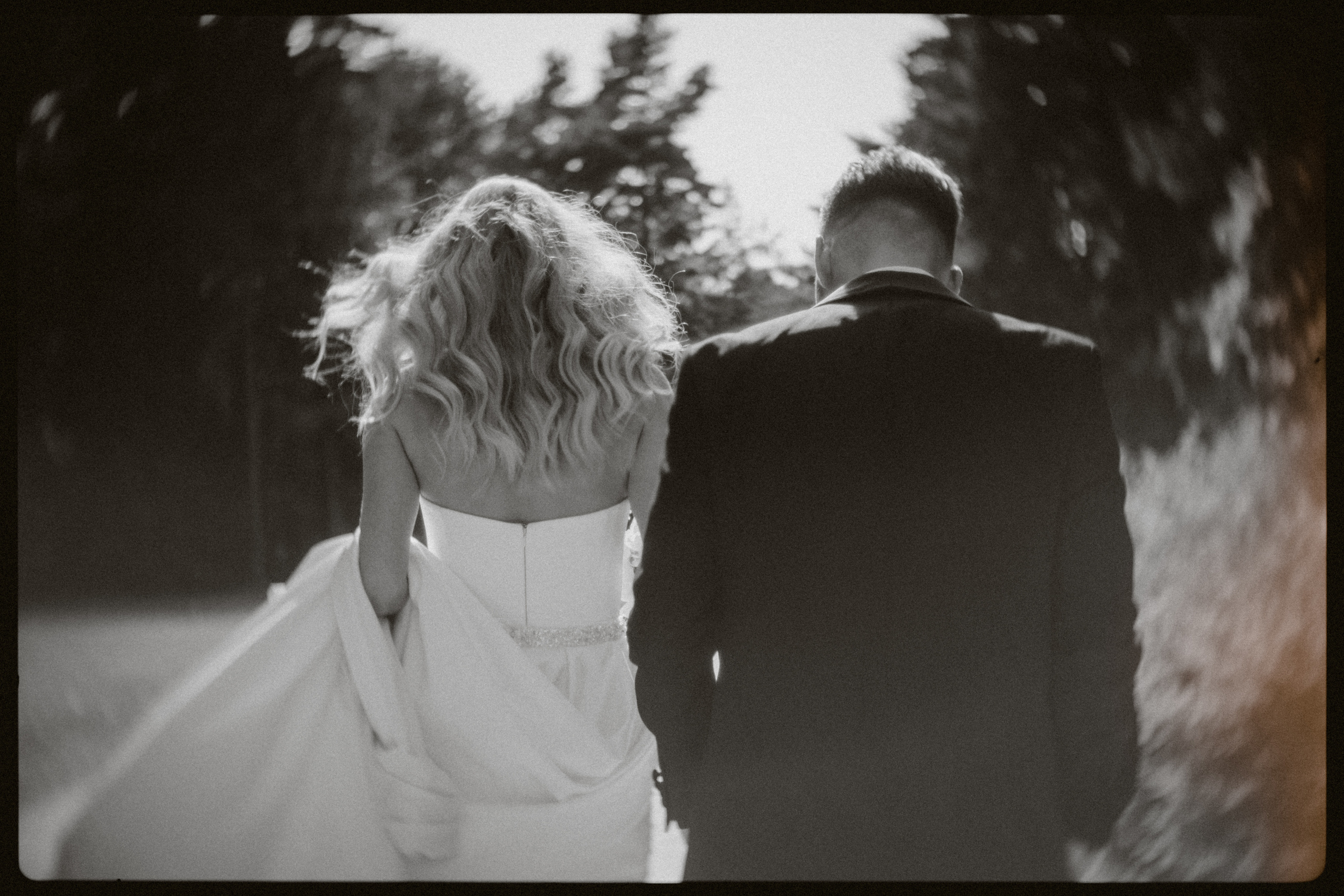 Andrius Ugne. Authentic Wedding Videography