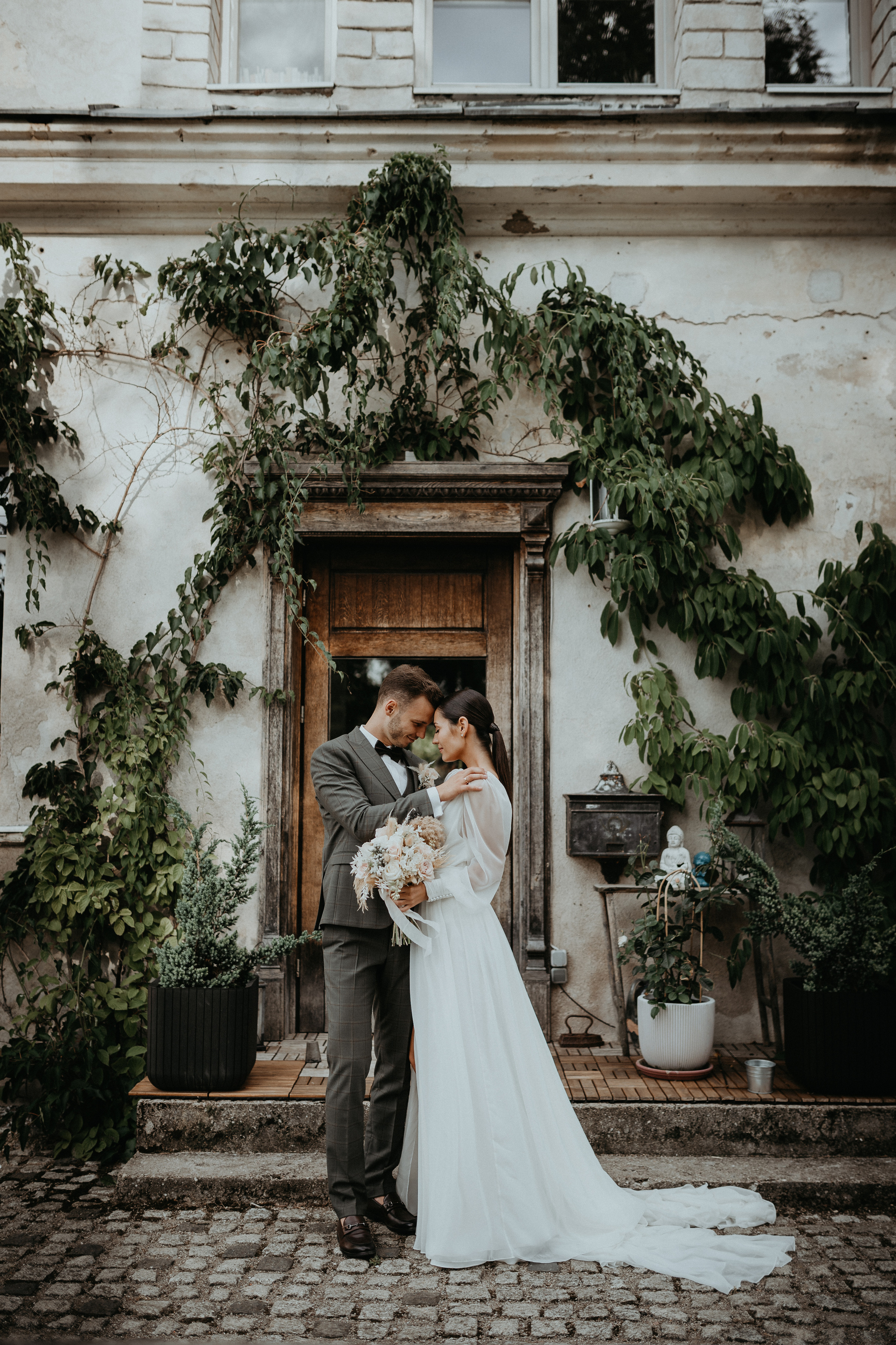 Deividas Ugne. Authentic Wedding Videography