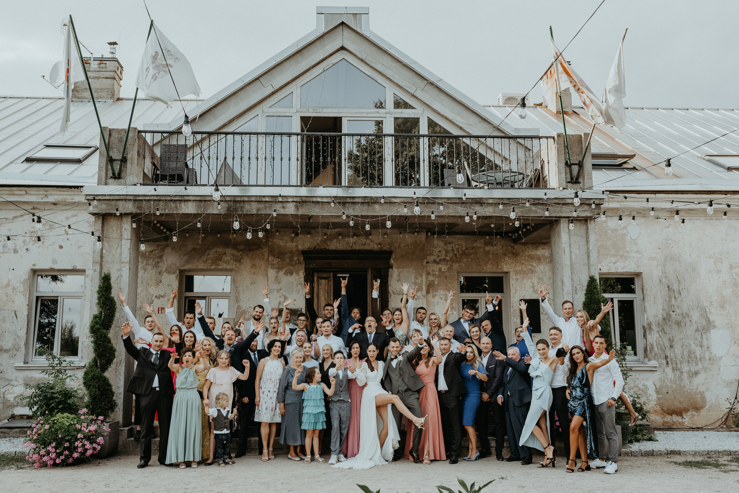 Deividas Ugne. Authentic Wedding Videography