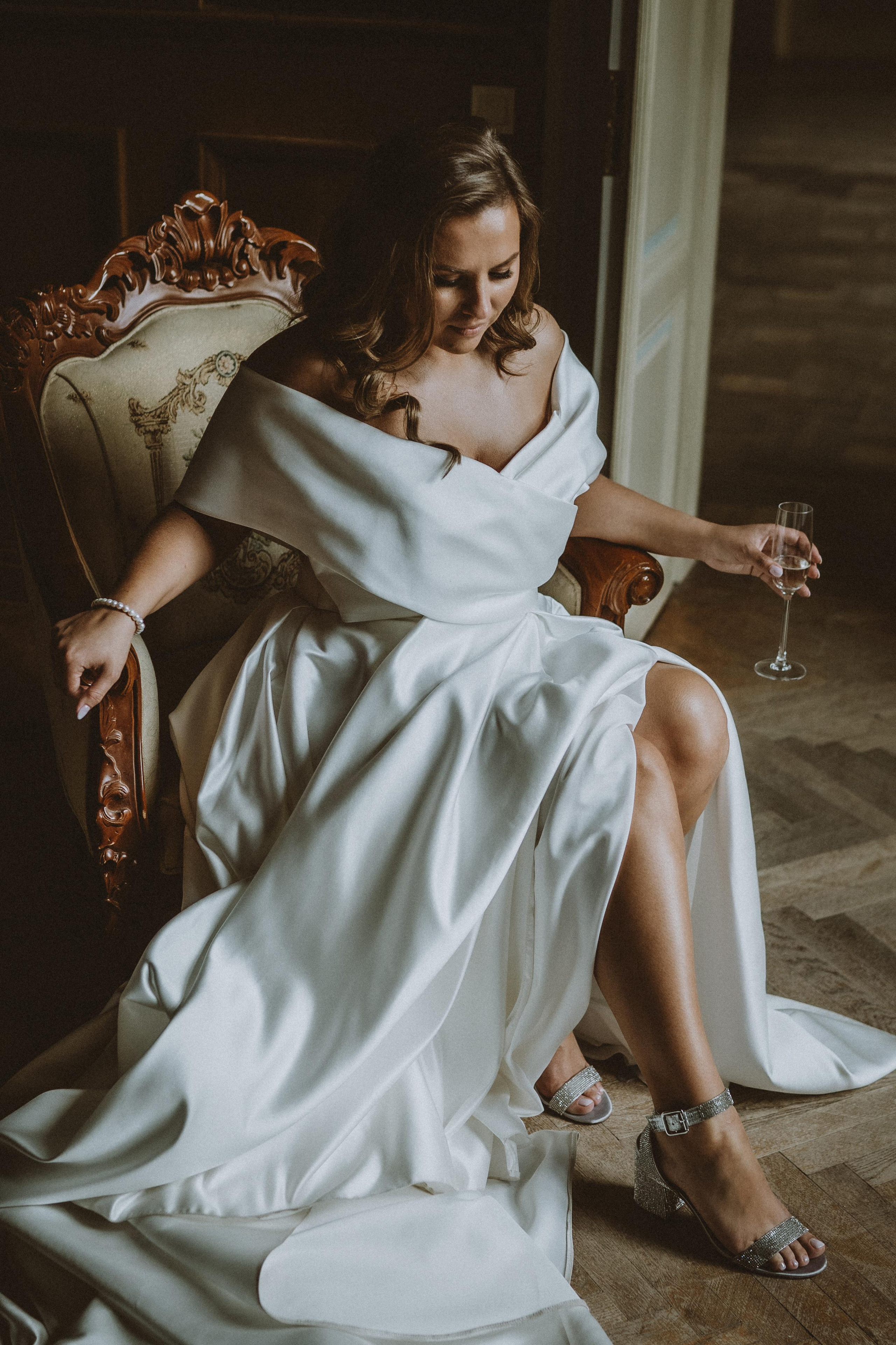 Saule Matas. Authentic Wedding Videography