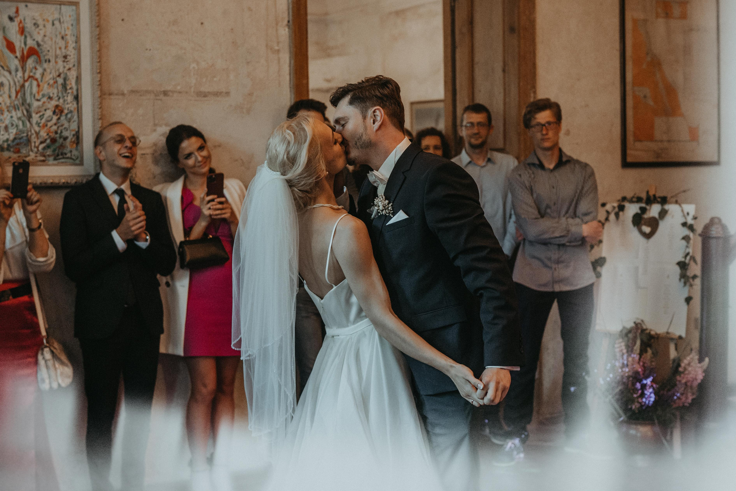 EMils Izabele. Authentic Wedding Videography