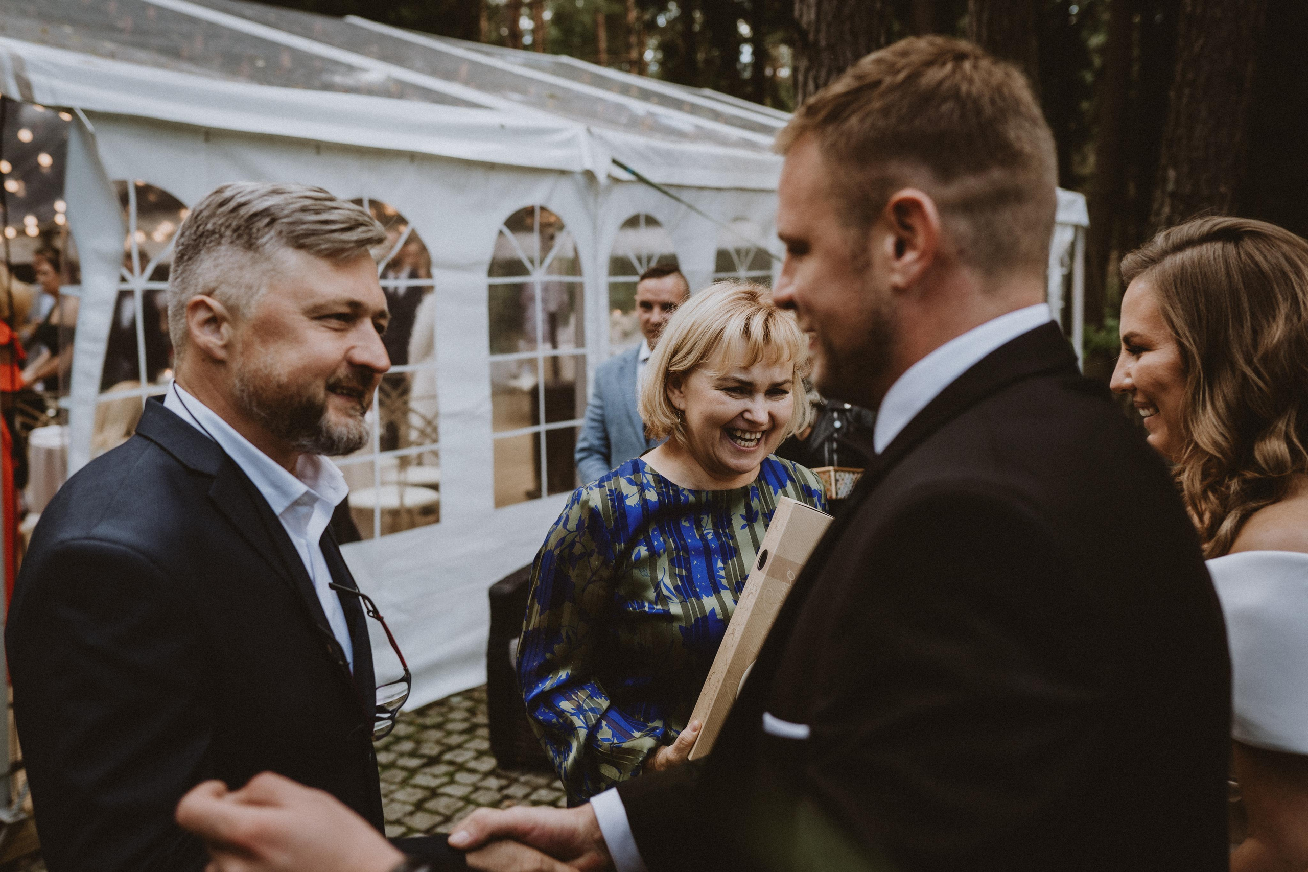 Saule Matas. Authentic Wedding Videography