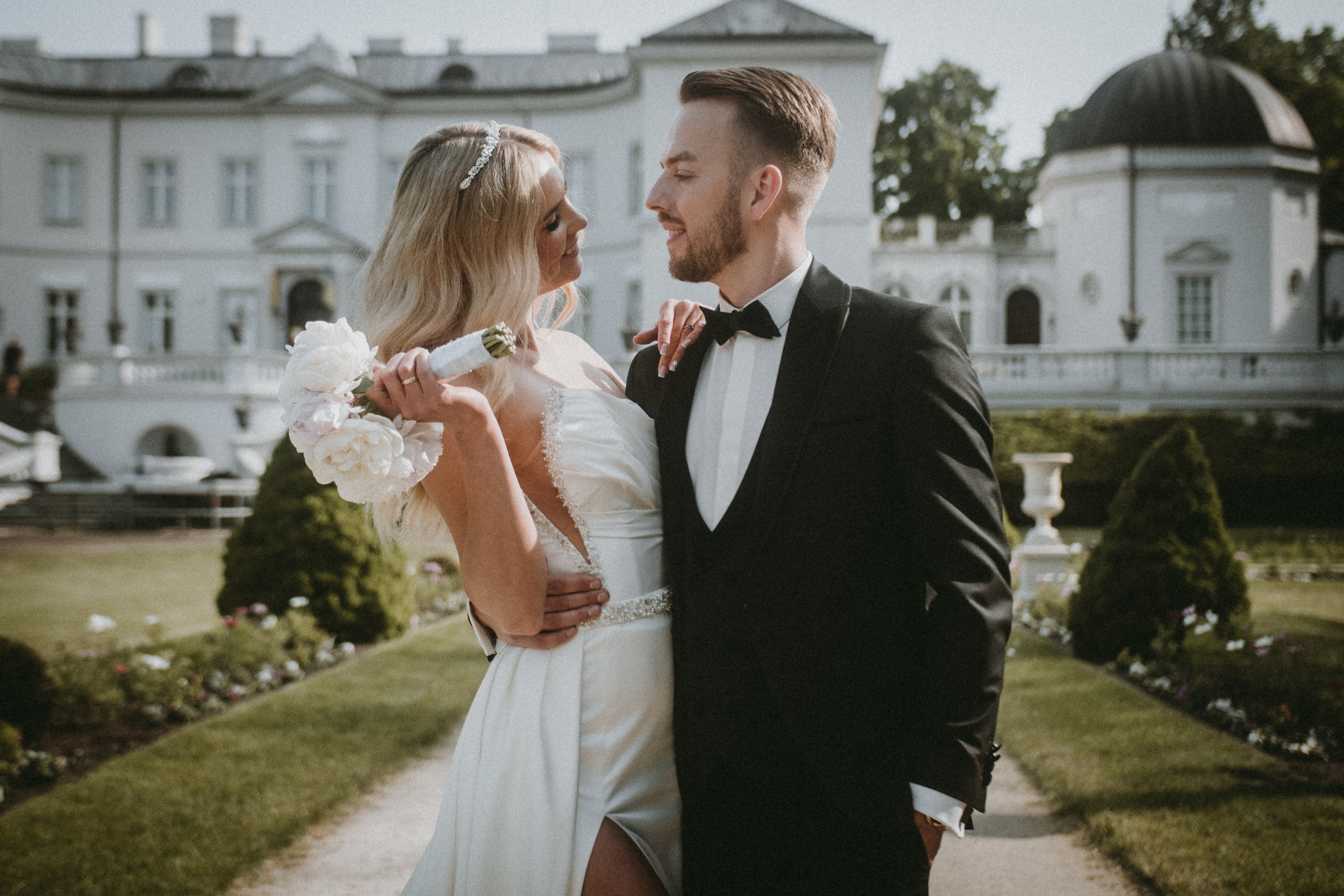 Andrius Ugne. Authentic Wedding Videography