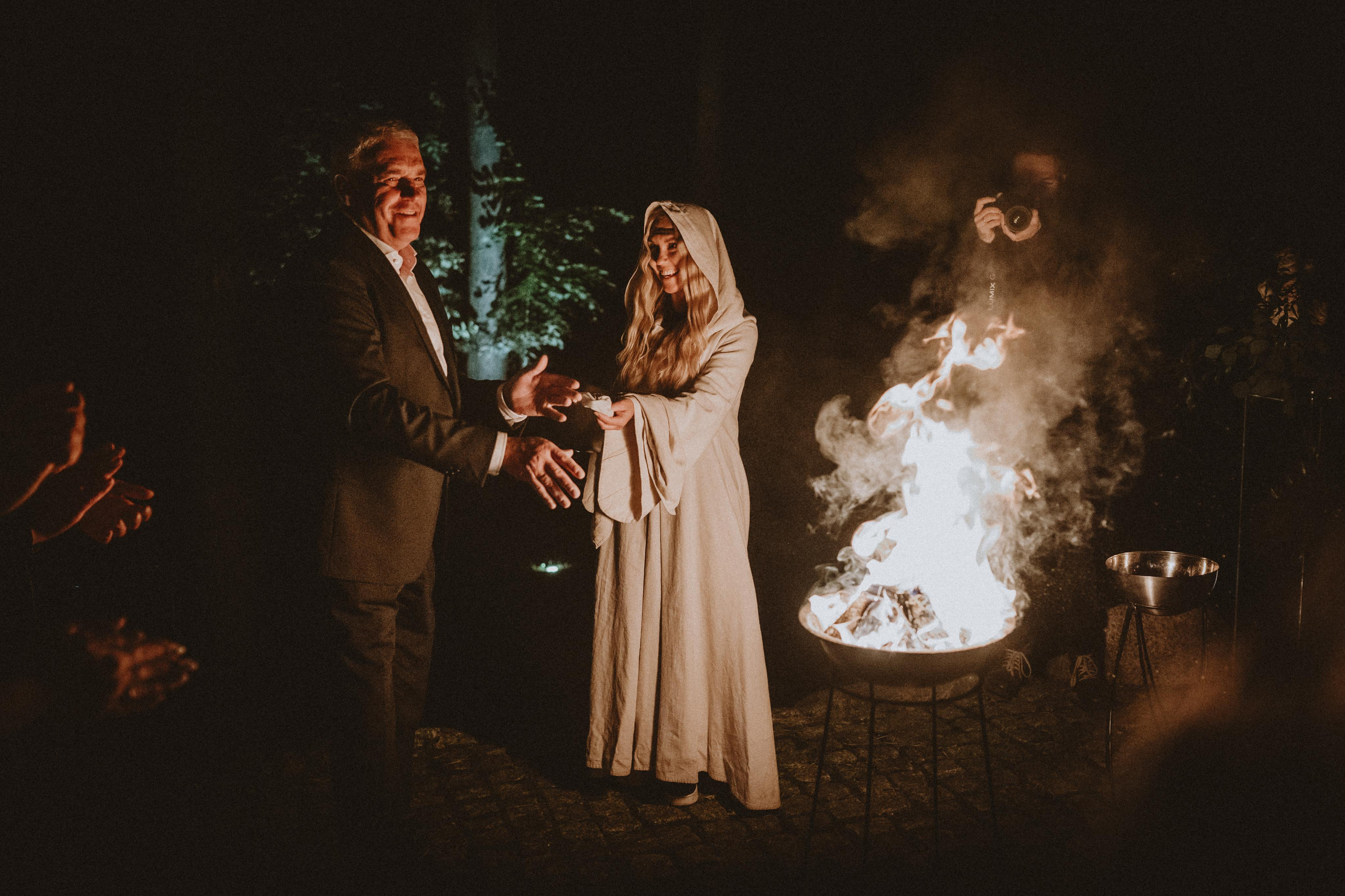 Saule Matas. Authentic Wedding Videography