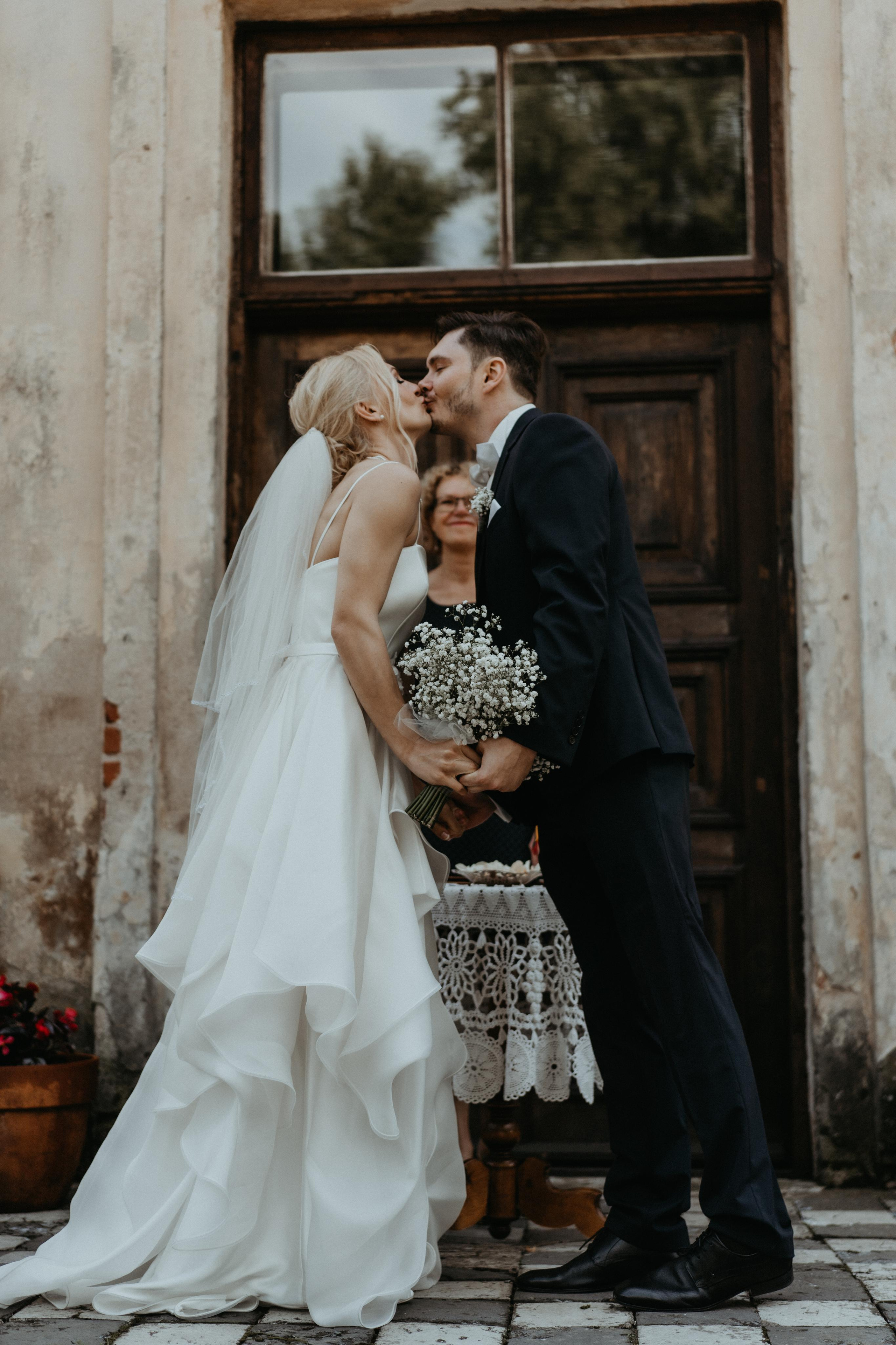 EMils Izabele. Authentic Wedding Videography