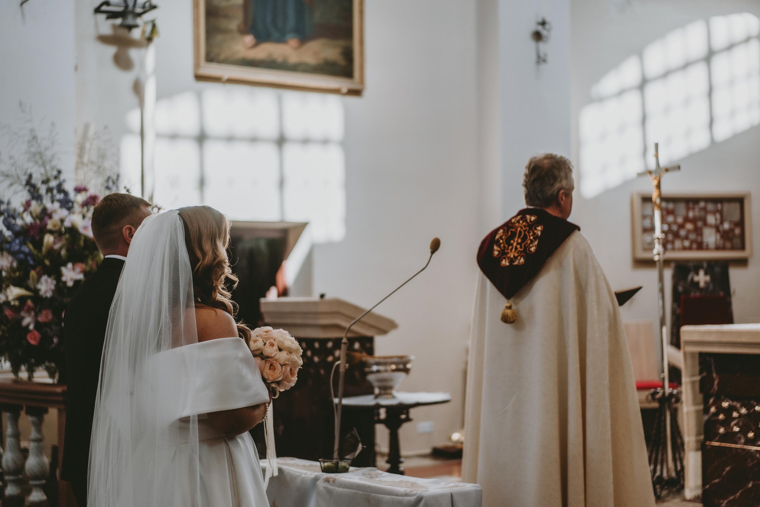 Saule Matas. Authentic Wedding Videography